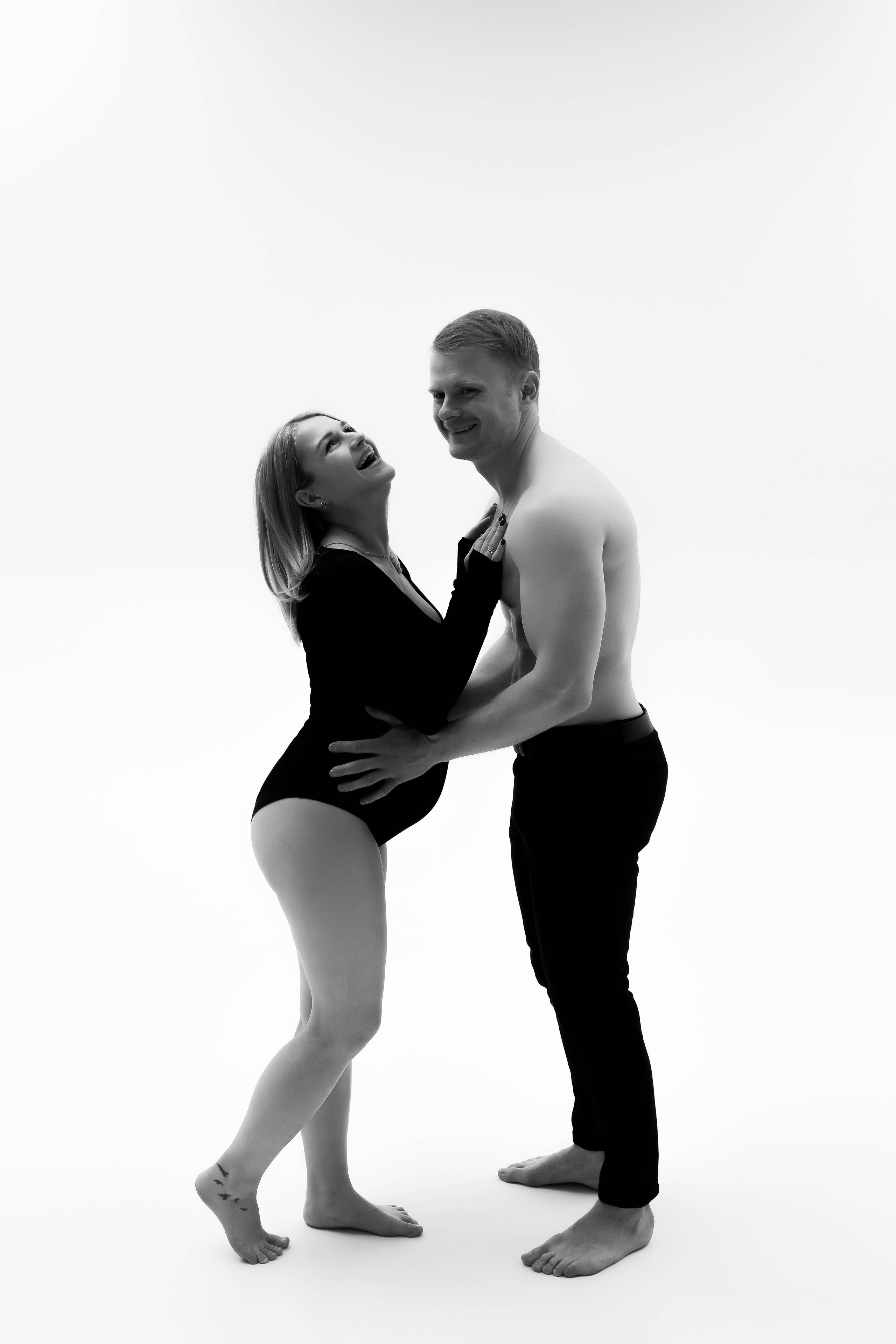 Полина в ожидании. ФОТОГРАФ ХАБАРОВСК АНАСТАСИЯ РАЧЕНКОВА