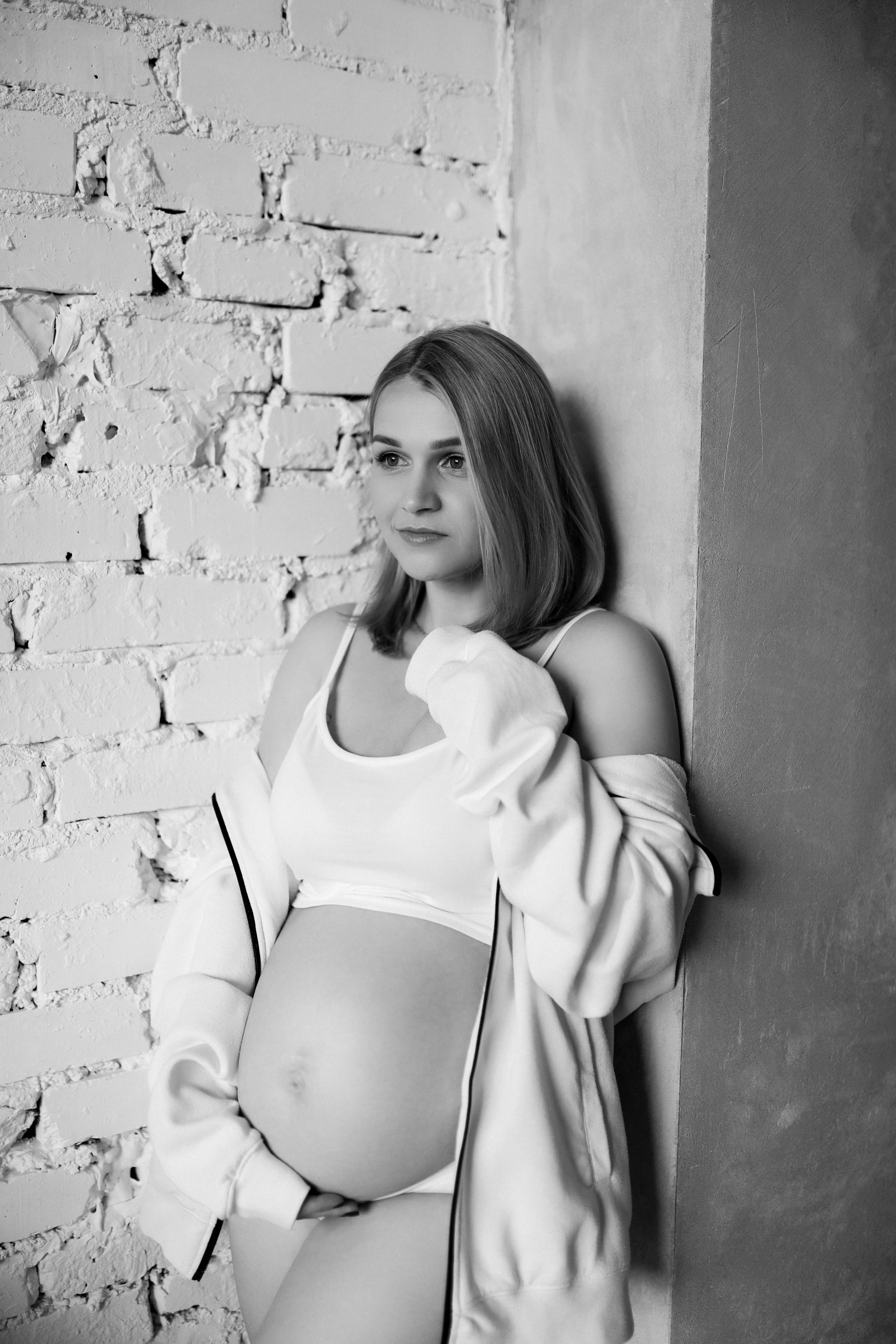 Полина в ожидании. ФОТОГРАФ ХАБАРОВСК АНАСТАСИЯ РАЧЕНКОВА