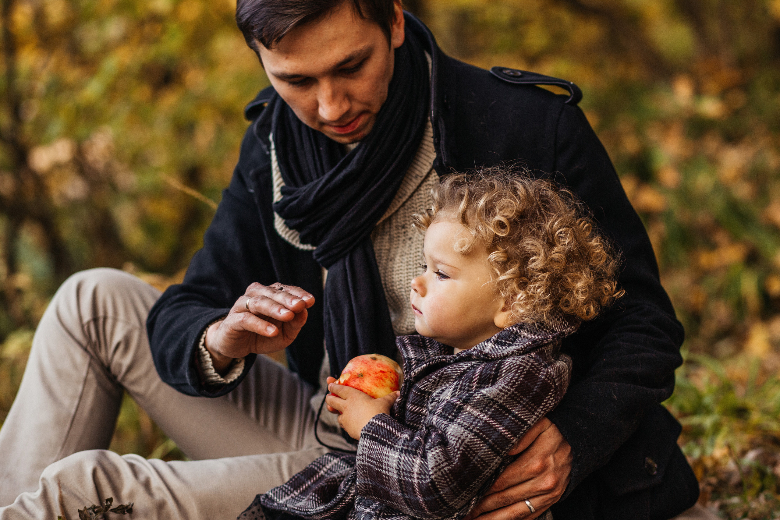 Маленькая Варечка с мамой Олесей, папой Артёмом и бабушкой Олей. Свадебный и семейный фотограф в Нижнем Новгороде Коданева Ольга