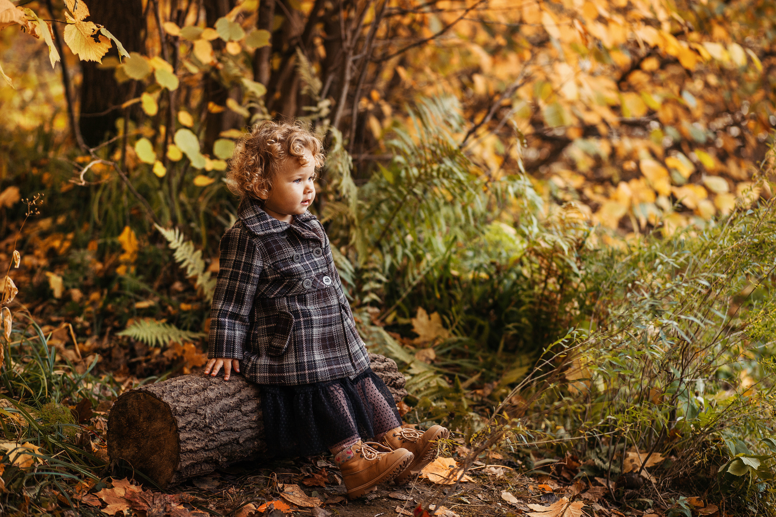 Маленькая Варечка с мамой Олесей, папой Артёмом и бабушкой Олей. Свадебный и семейный фотограф в Нижнем Новгороде Коданева Ольга