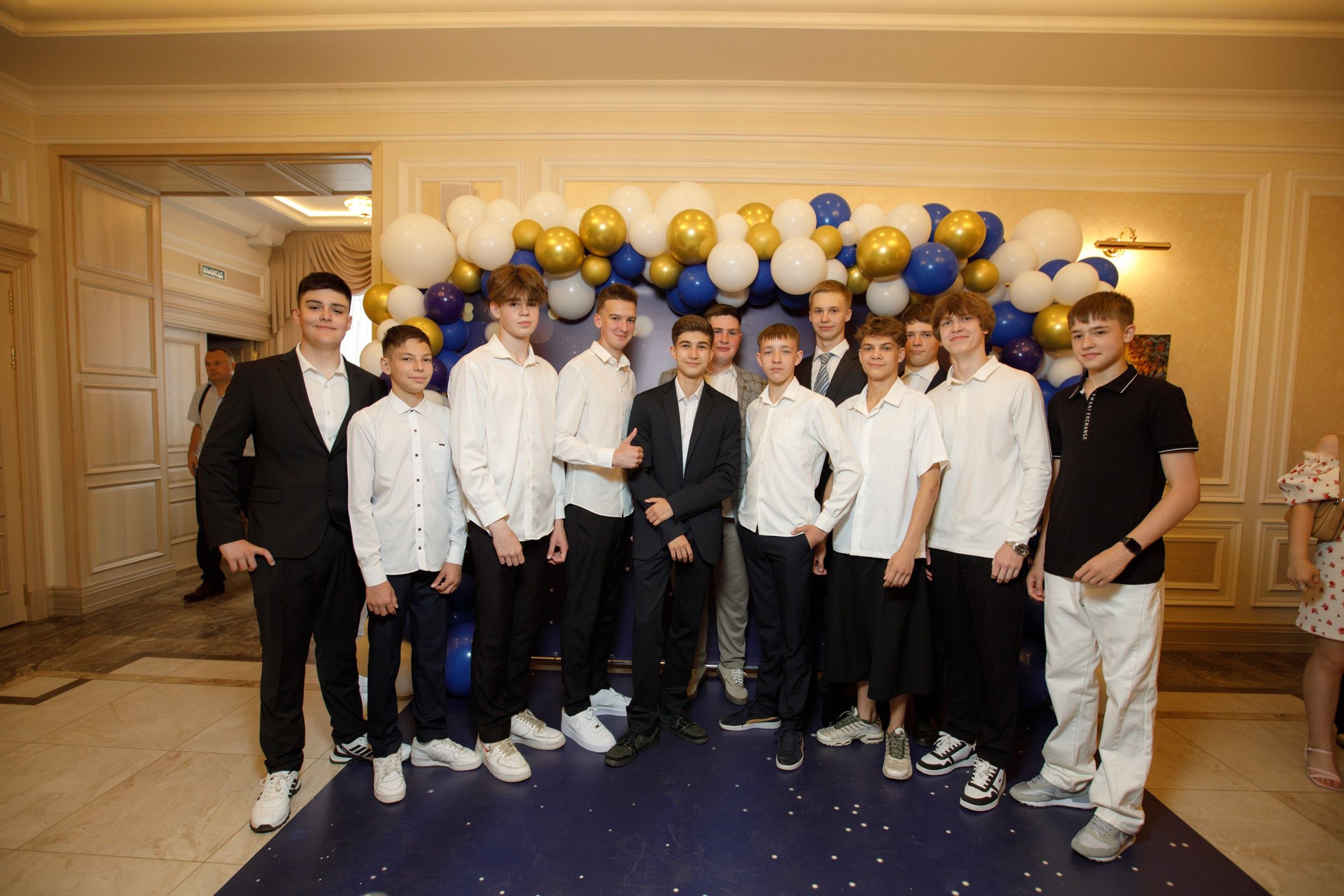 Вручение аттестатов. Свадебный фотограф в Ярославле Анастасия Архипова