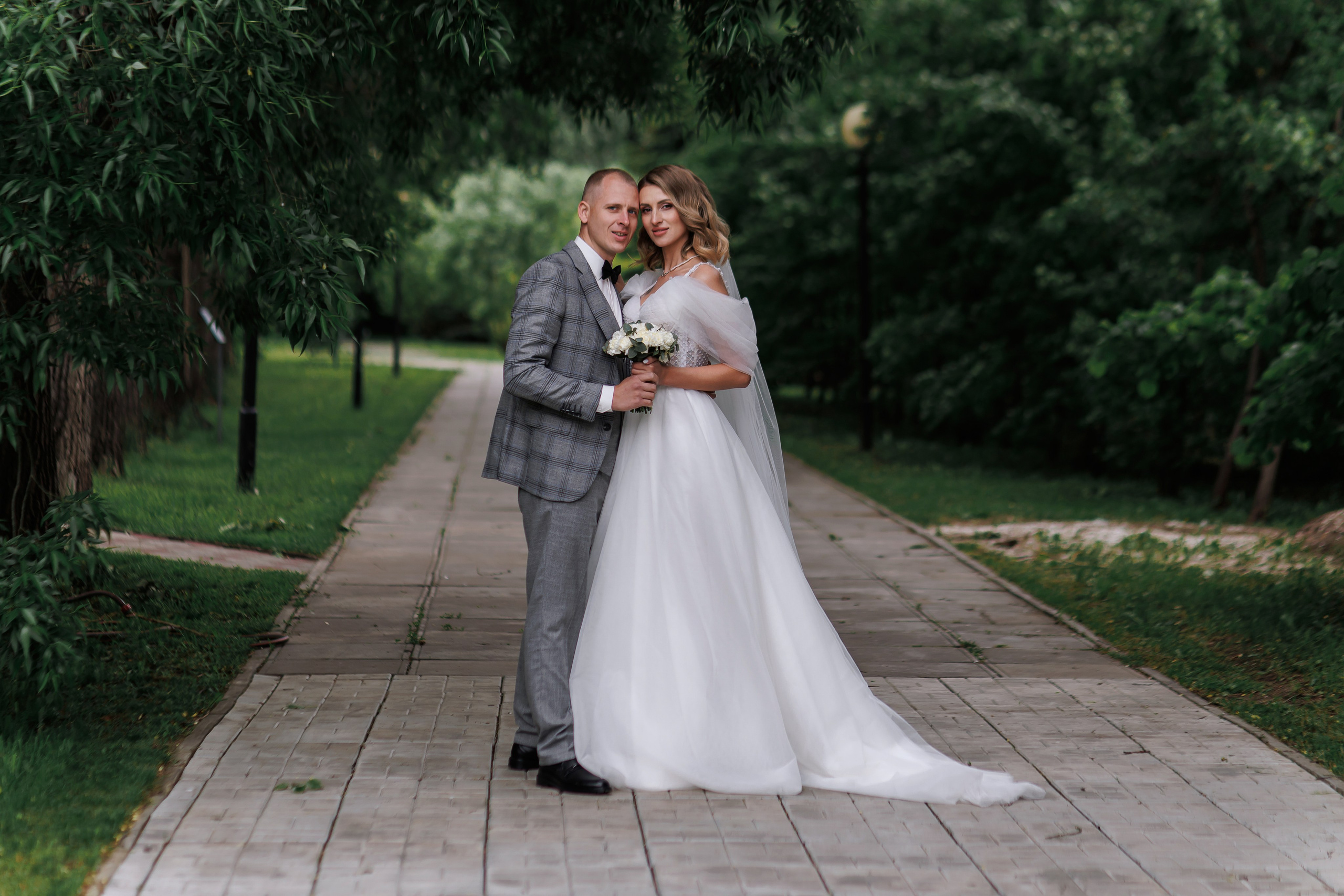 Яков и Валерия. Свадебный фотограф в Омске Яна Савина