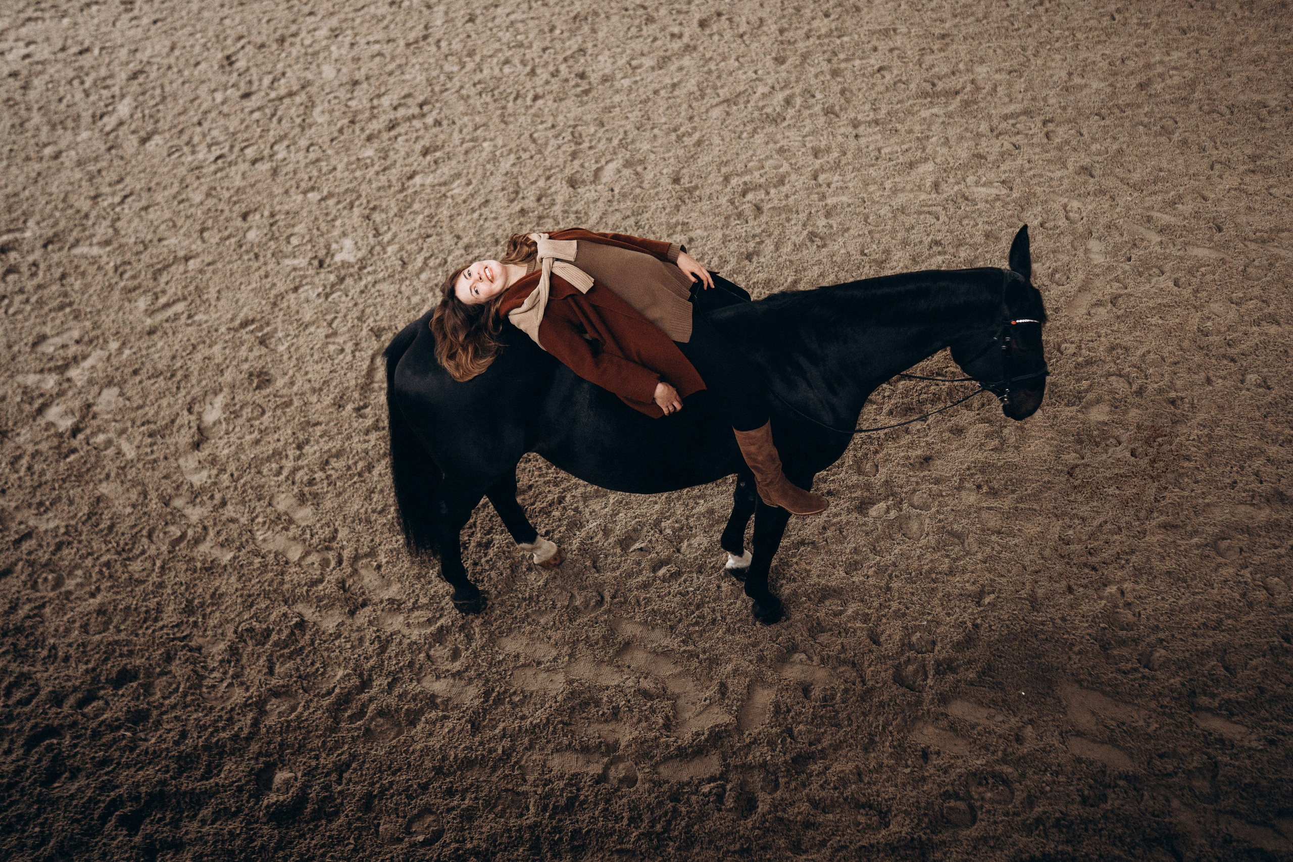 Фотосессия с лошадьми. Фотограф Новорожденных в Москве. Семейные истории в стиле LIFE