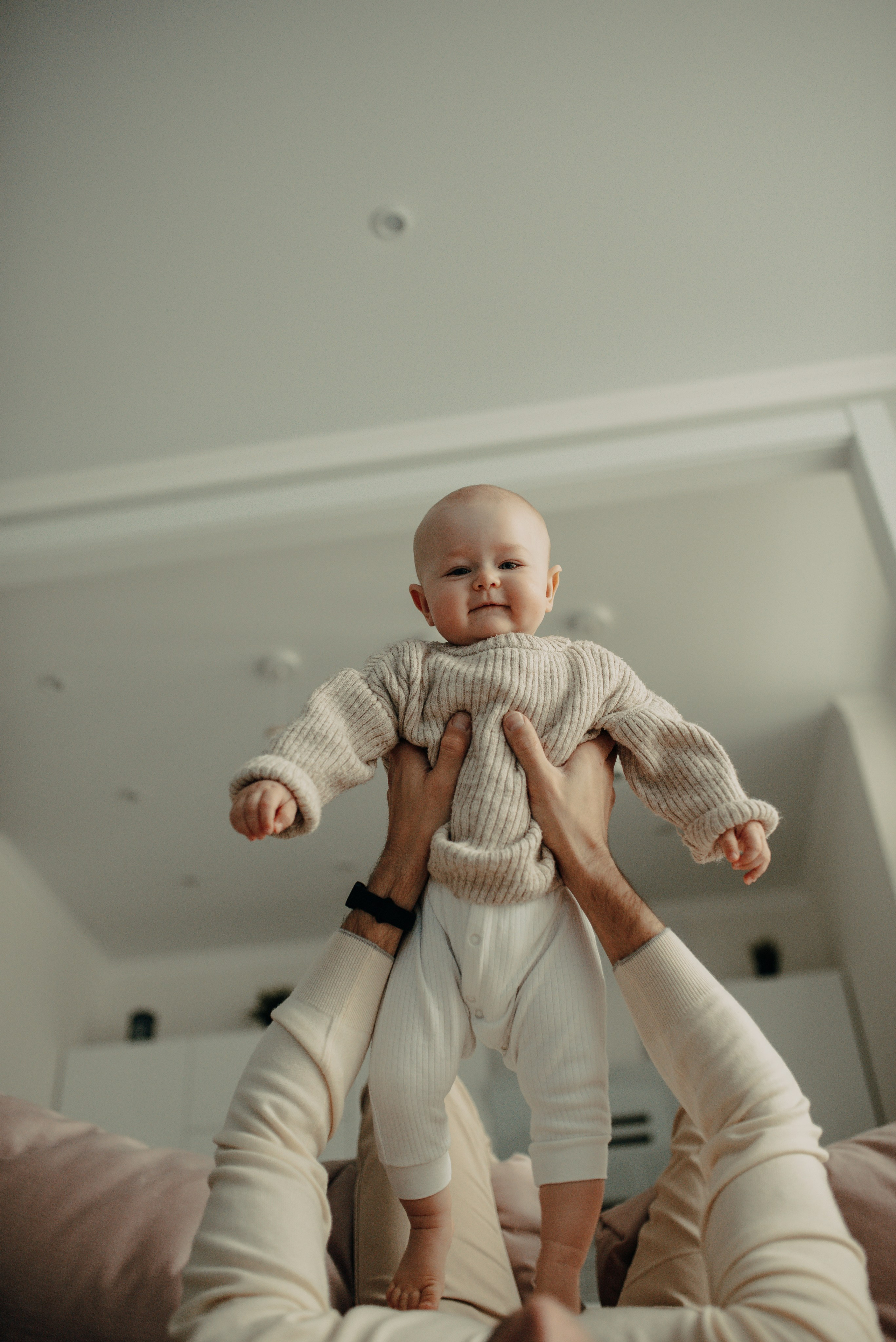 Домашняя семейная история: Василисе 10 месяцев. Семейная фотосессия Бутово Москва фотограф Алина Морщагина