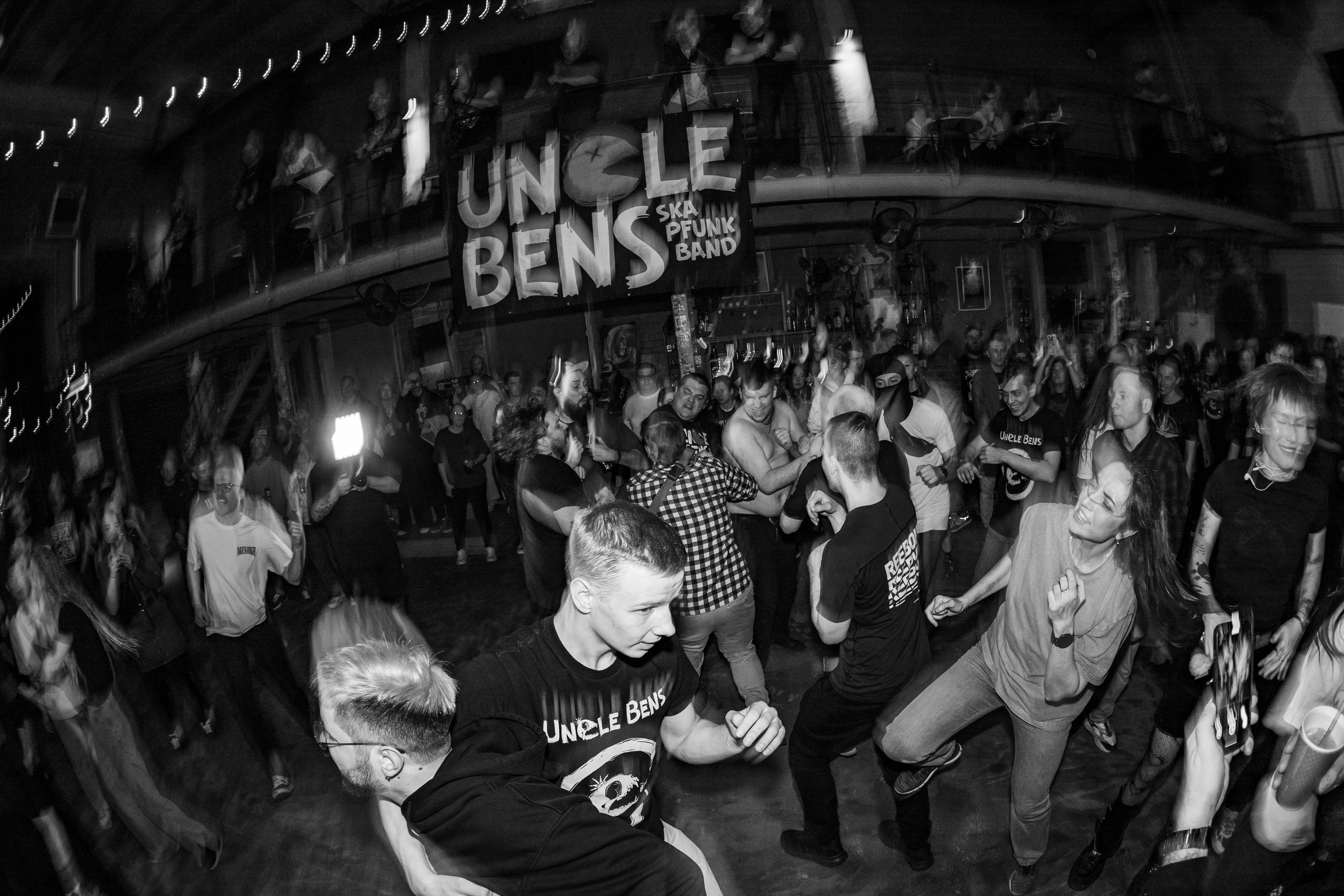 Uncle Bens: 20 лет дружбы|Ласточка. Концертный и репортажный фотограф в Санкт-Петербурге Слава Пахомов