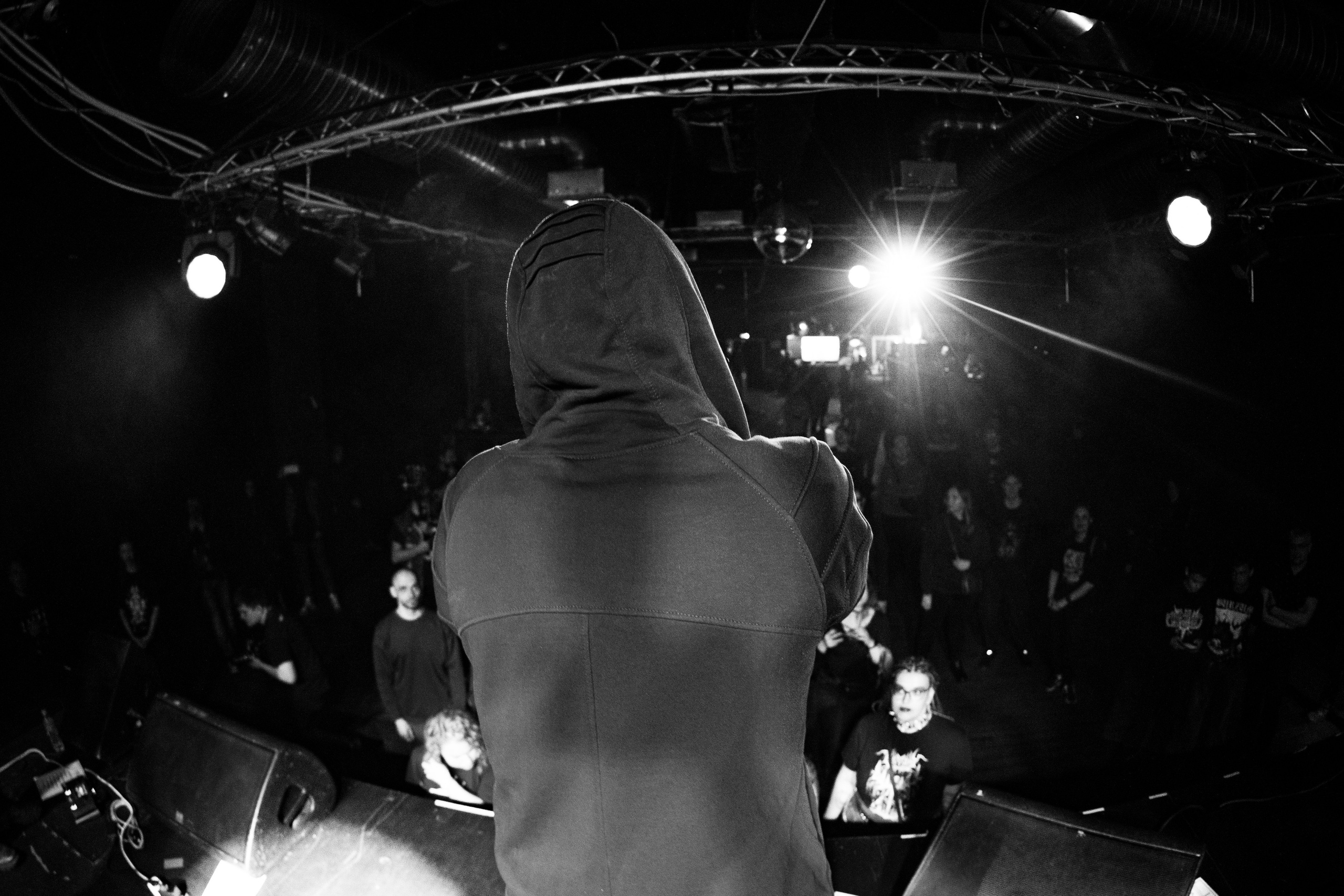 ИЛ • Minuala • Khlad|Glastonberry. Концертный и репортажный фотограф в Санкт-Петербурге Слава Пахомов