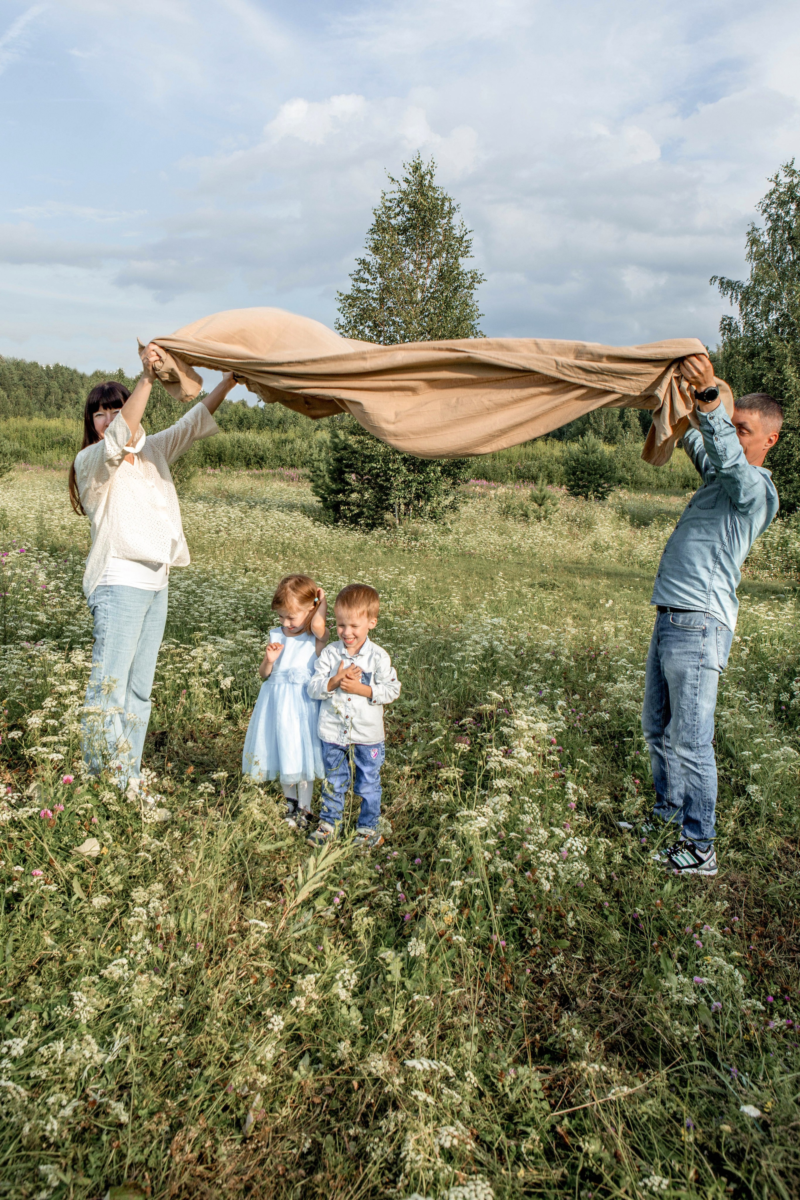 Игры в поле. Фотограф Екатерина Голицына