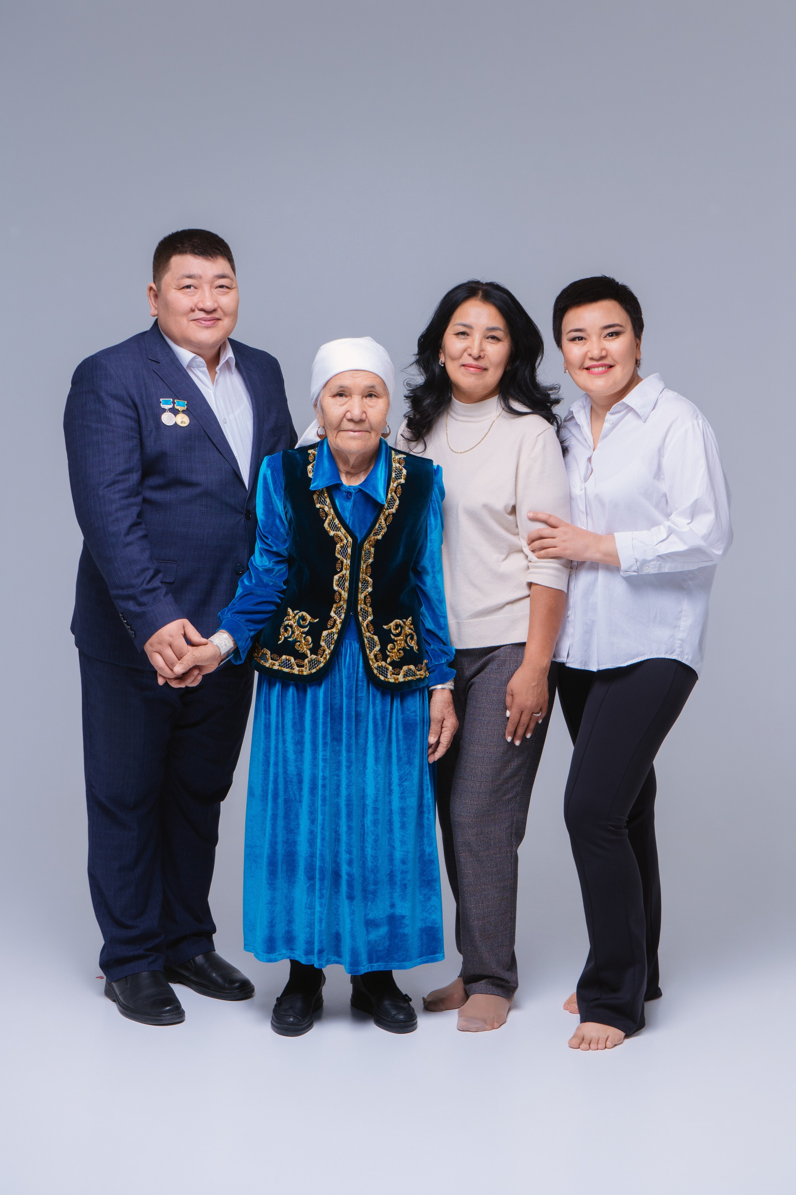 Семейная фотосессия. Профессиональная съемка в Алматы