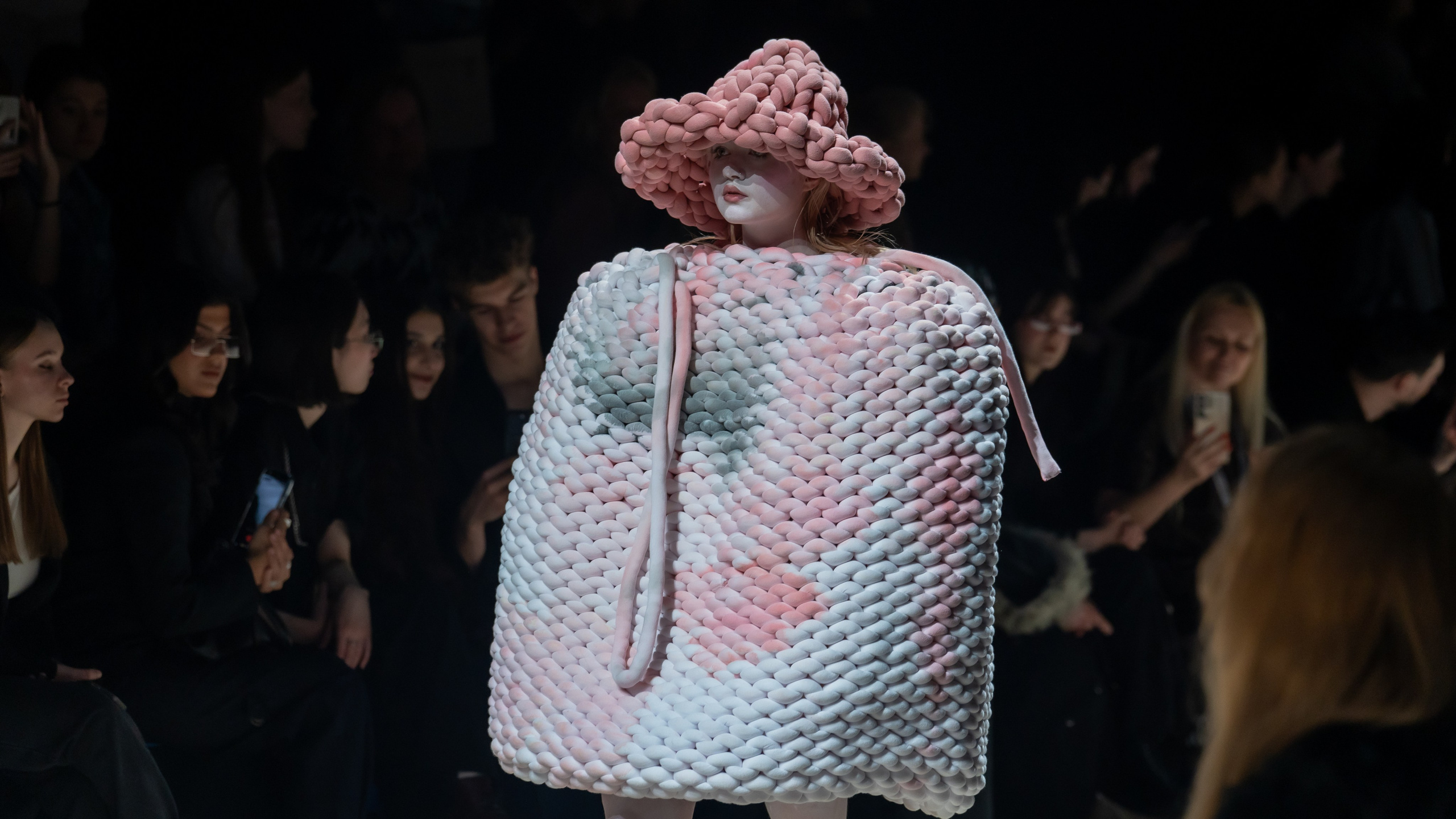 Неделя моды в Москве 2026. Репортажный и студийный фотограф, Москва