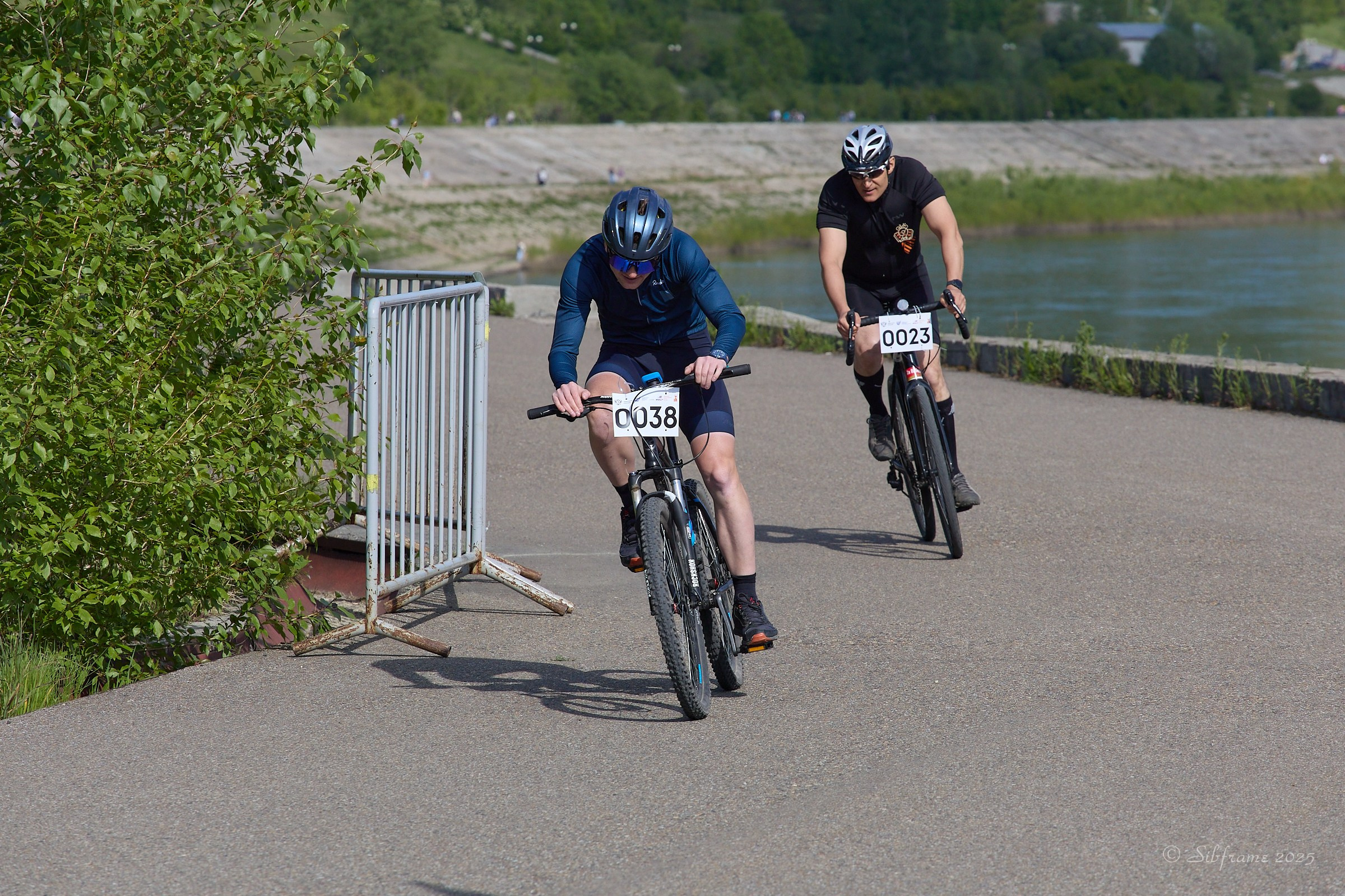 Коммерческий фотограф для бизнеса в Томске Дмитрий Ельчанинов