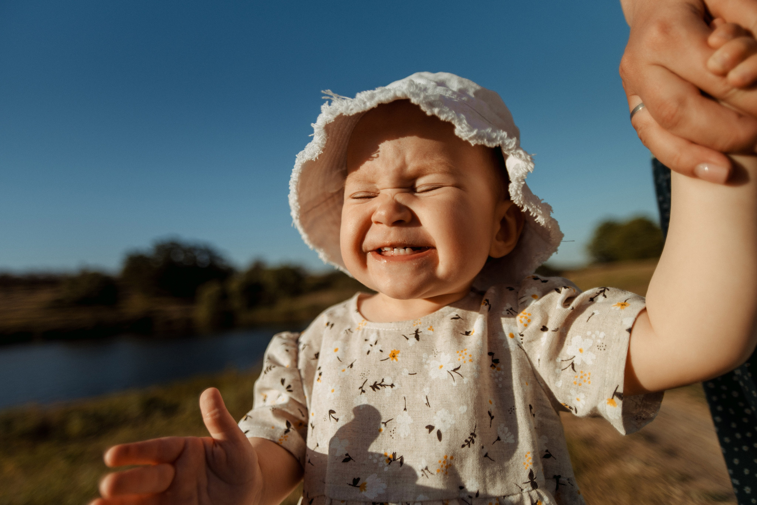 Трое в поле, не считая собаки. Семейный документальный фотограф в Волгограде Мариэта Додина