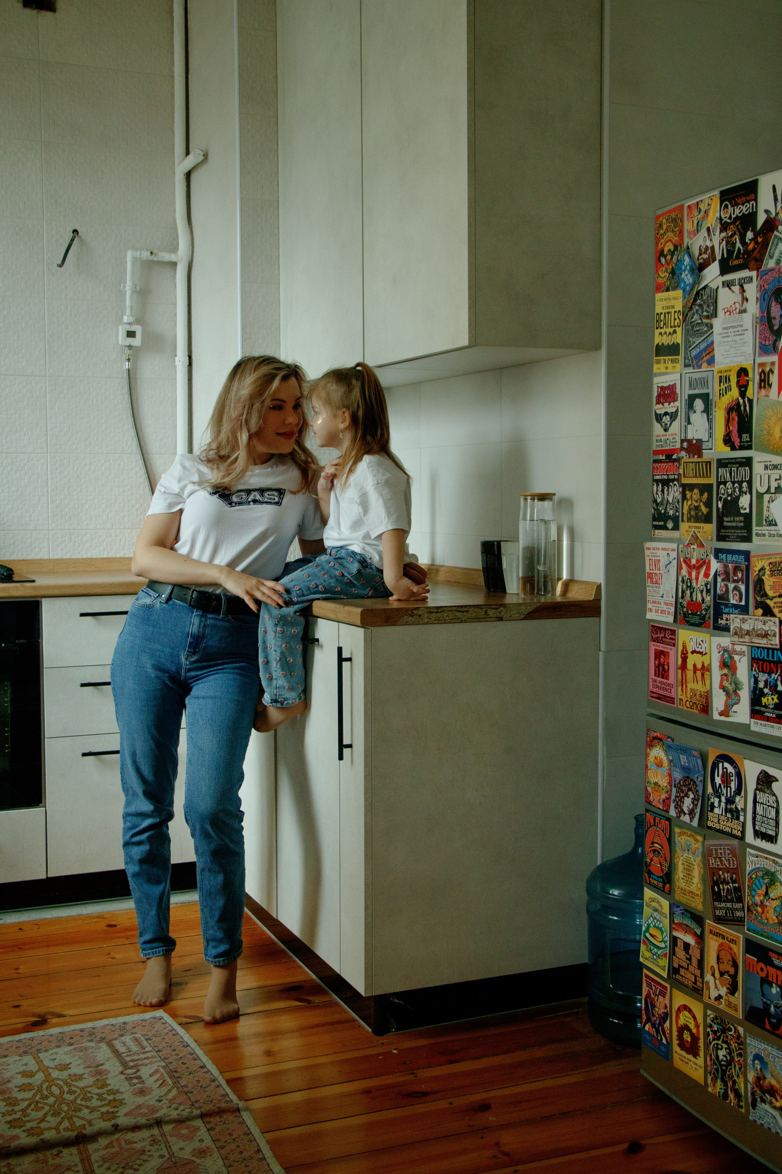 Фотоссесия мама и дочь lifestyle. Фотограф и ретушер в Ростове-на-Дону Вика Каен