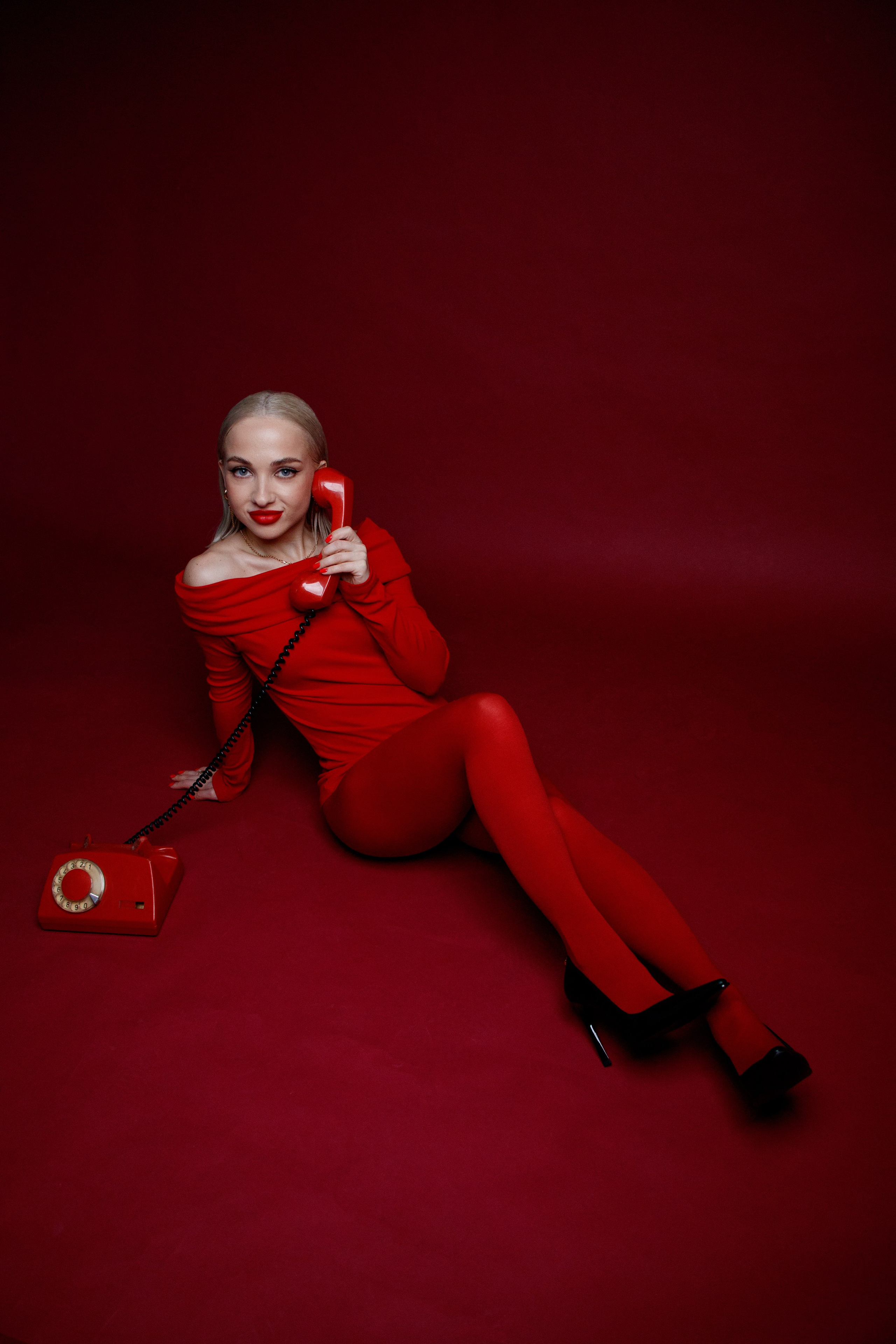 Фотоссесия Lady in Red. Фотограф и ретушер в Ростове-на-Дону Вика Каен