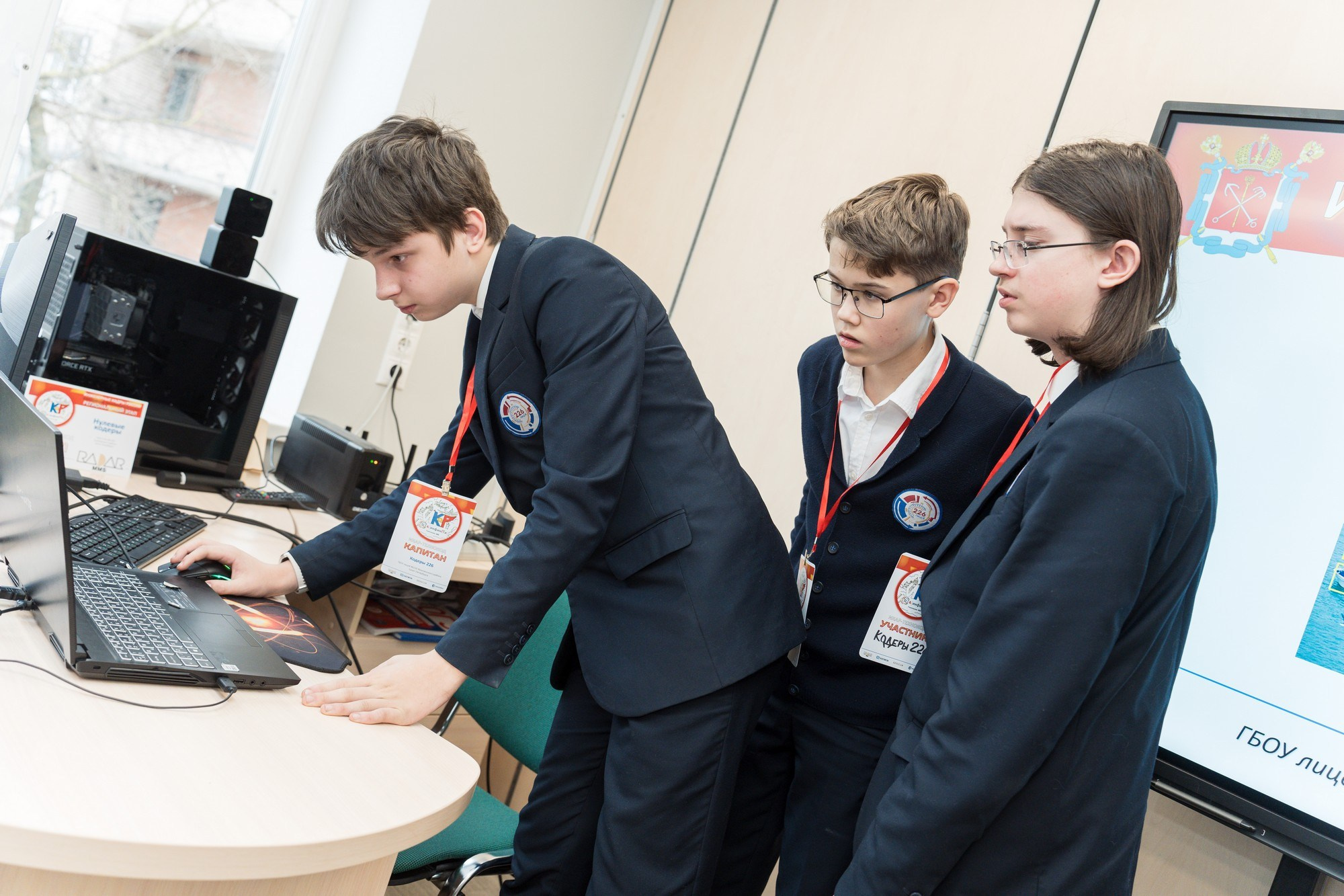 Инженерные кадры России. Репортажная съёмка в Санкт-Петербурге, Константин Петров