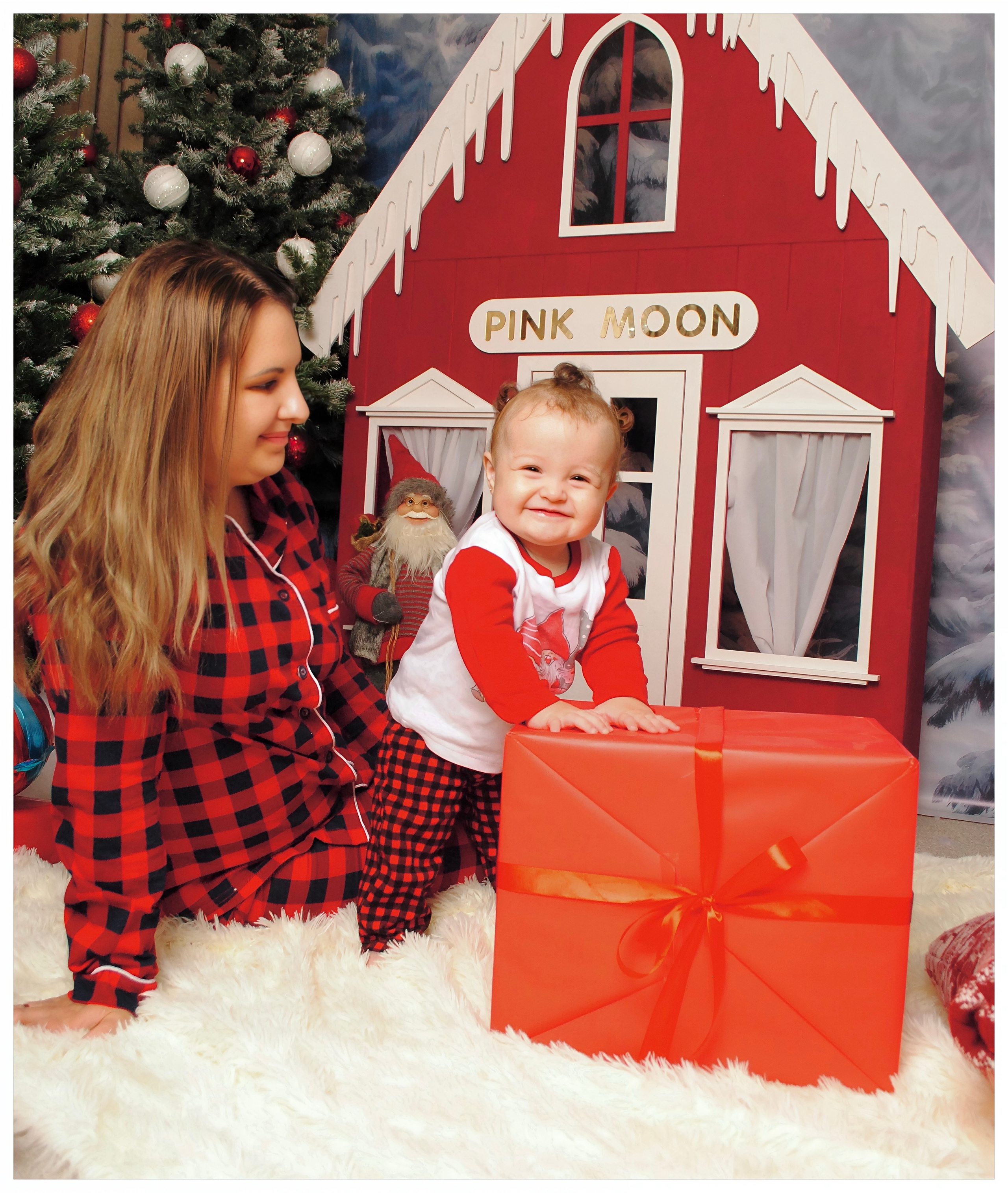 Светлана и дочь. Фотограф Мария Мусаелян