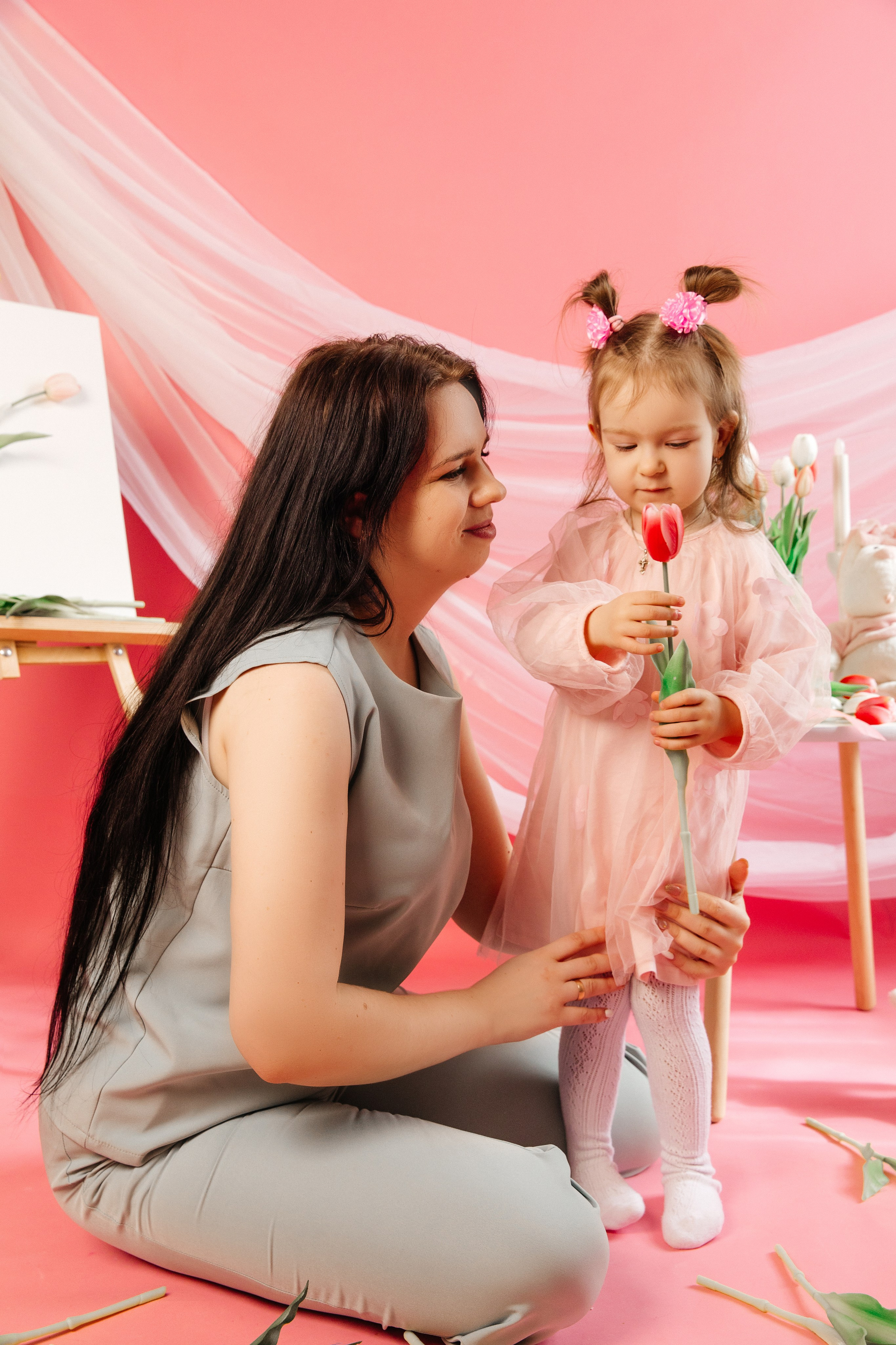 Тюльпаны расцветают в марте. Свадебный фотограф Кропоткин Краснодар