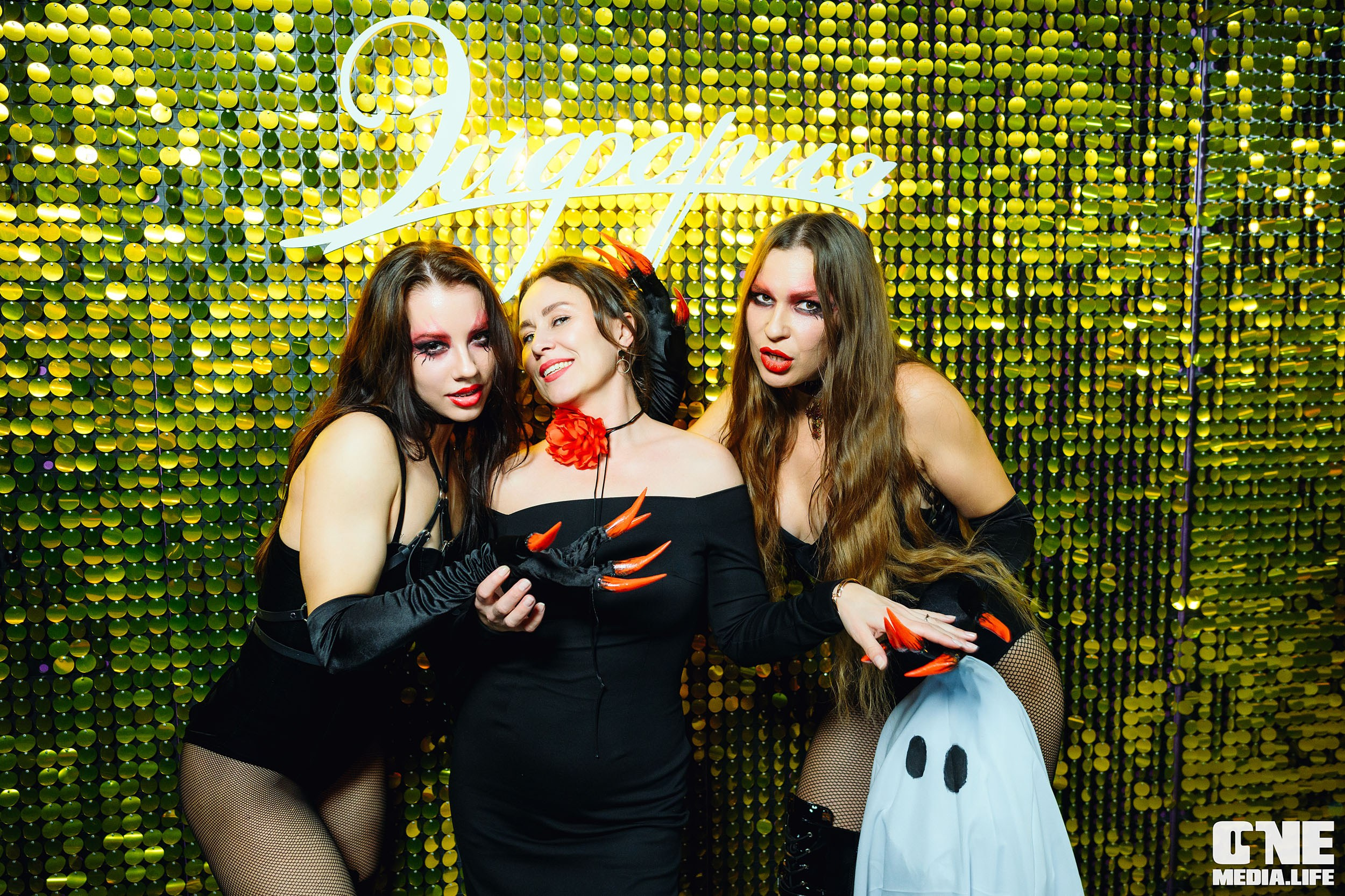 Фоторепортаж из караоке-клуба Эйфория. One Media Life: фоторепортажи, фотоотчеты с мероприятий и заведений