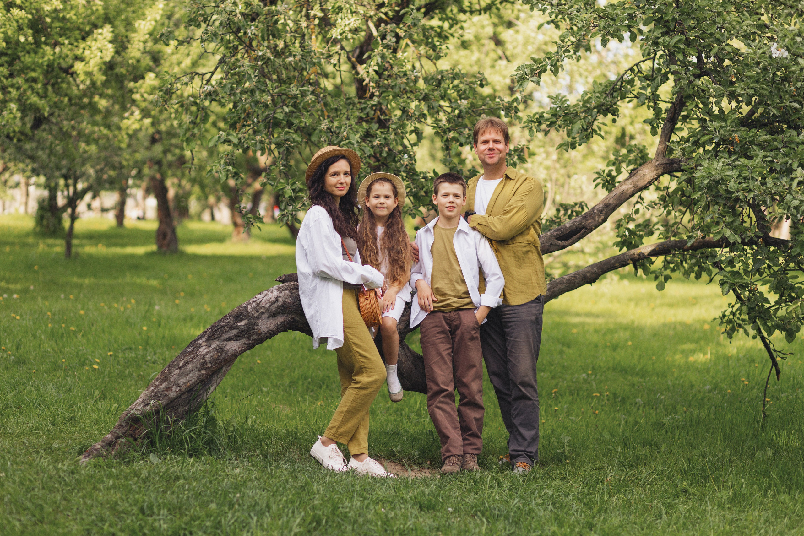 Алина, Полина, Андрей и Саша. Семейный фотограф В Москве Александра Дейкун
