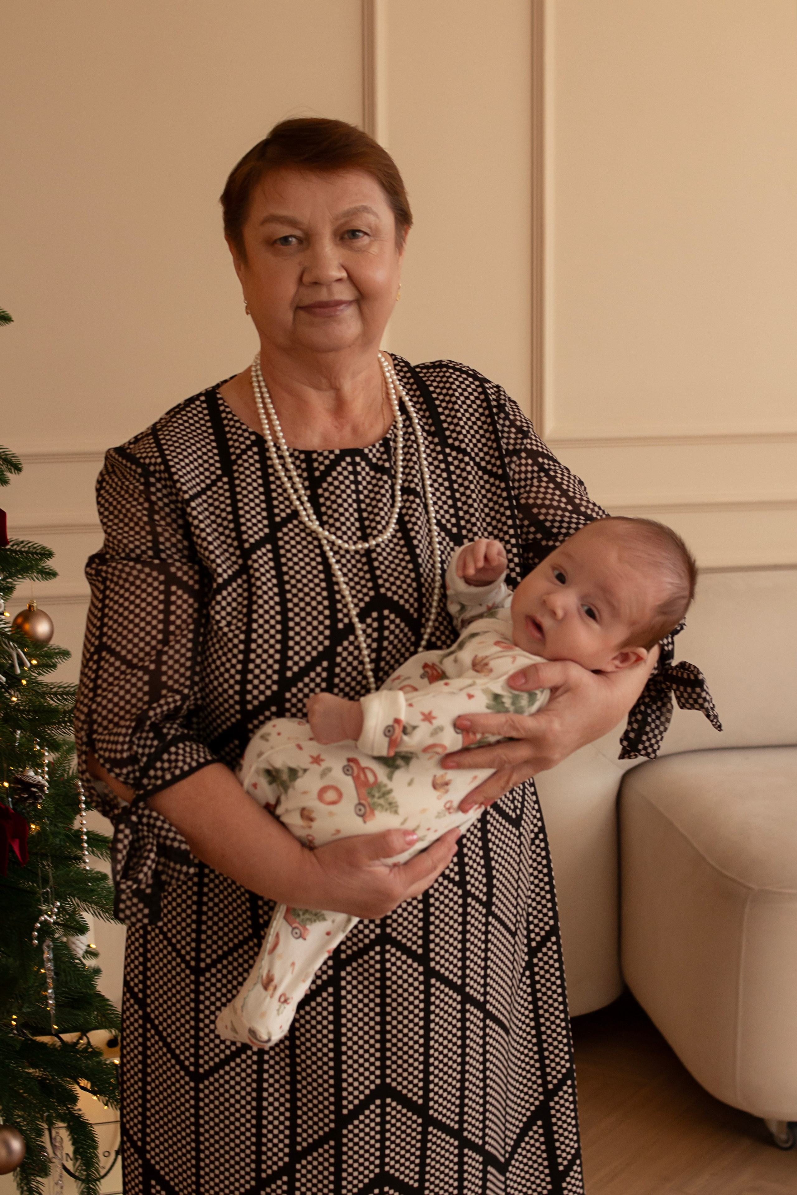 Юлия и ее большая семья. Тютина Оля фотограф-ретушер Екатеринбург