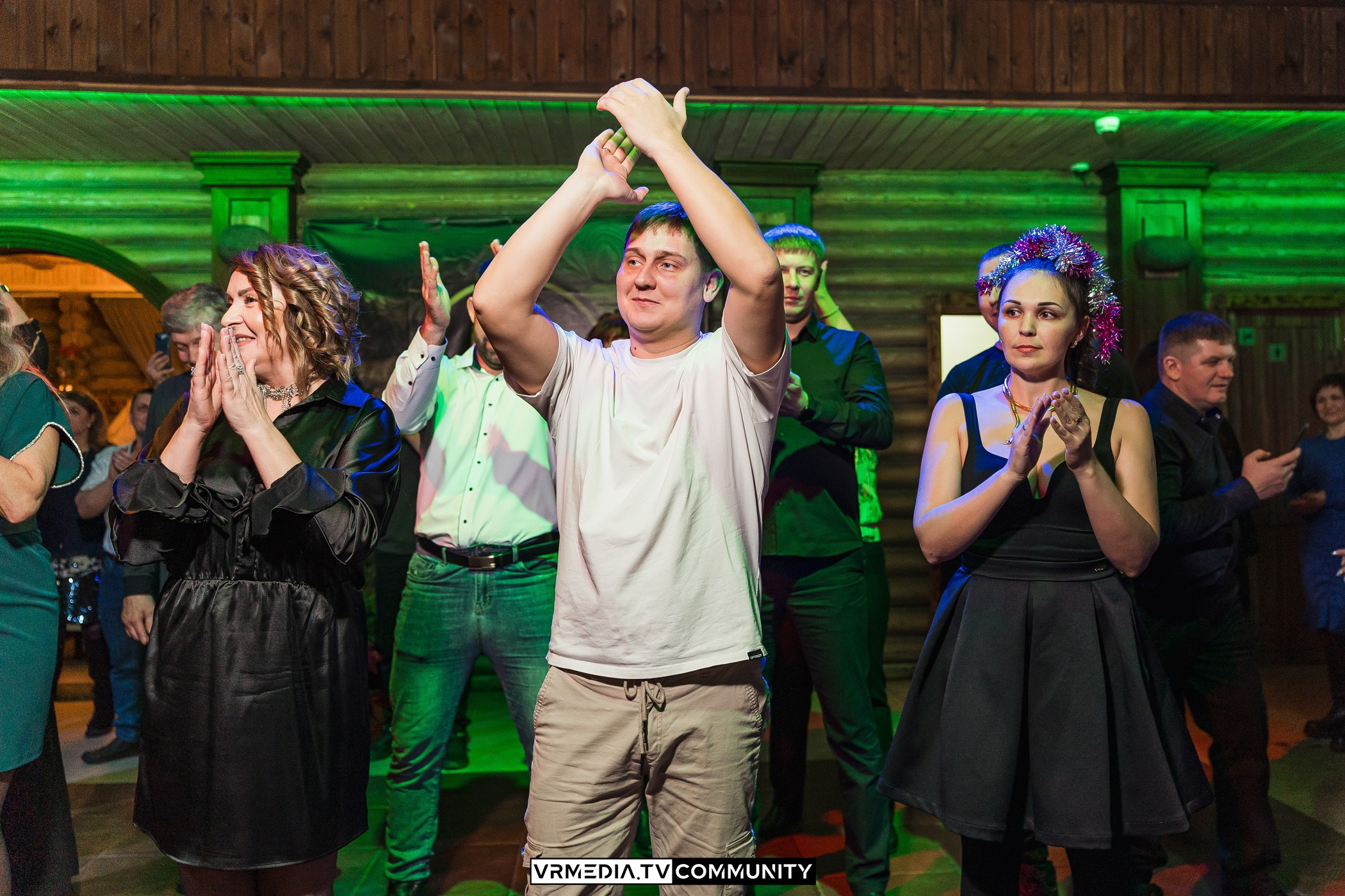 Новогодний вечер у «Петровича»