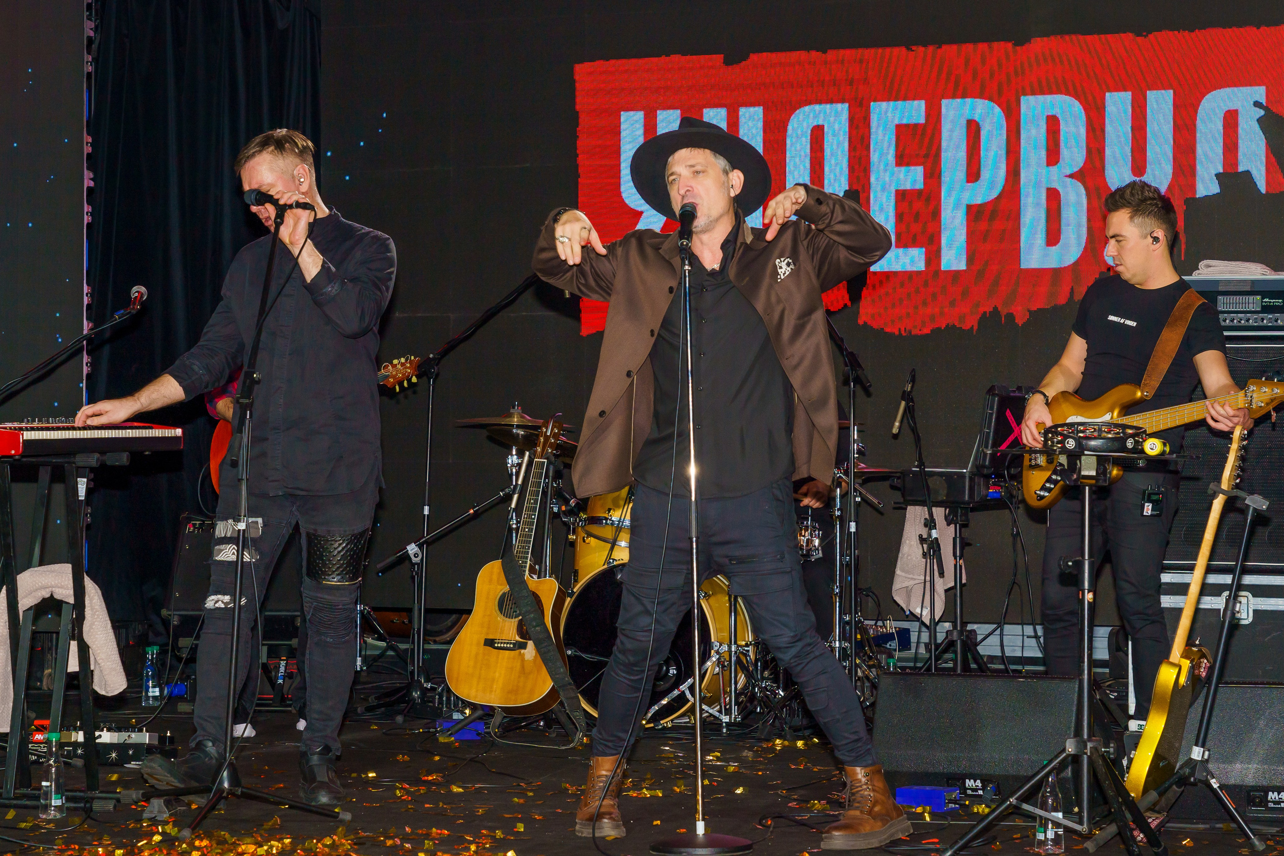 Взрослый день рождения. Photomantis