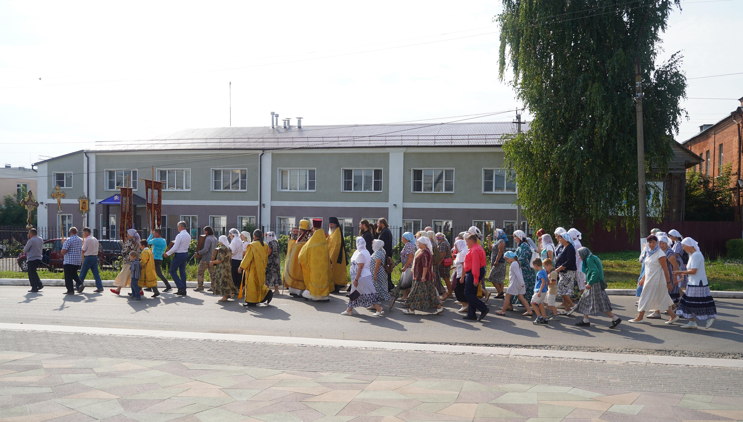 Божественная Литургия. Ульяна Палама: Мир через призму фотокамеры