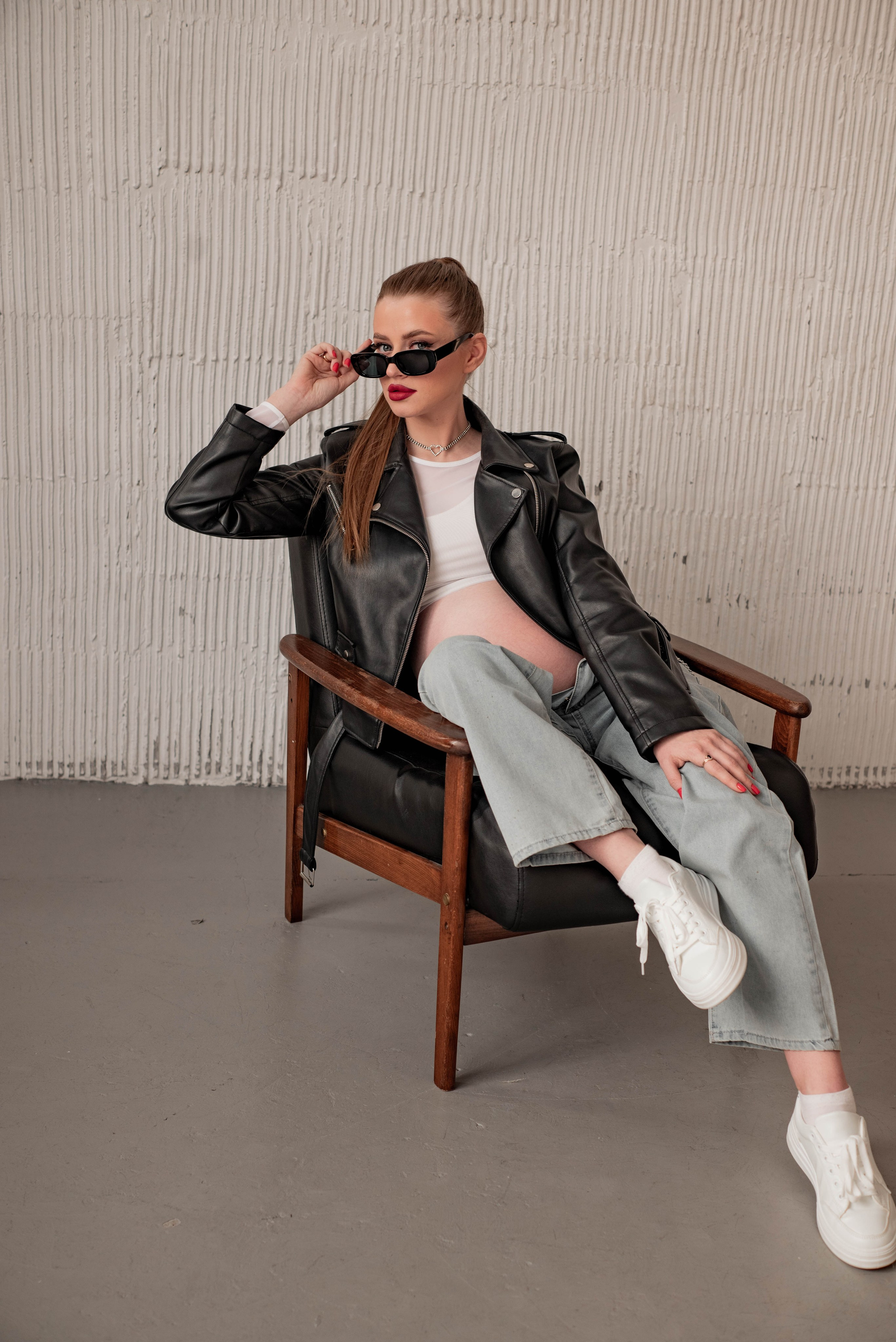 сфотографировать беременную девушку в Абакане