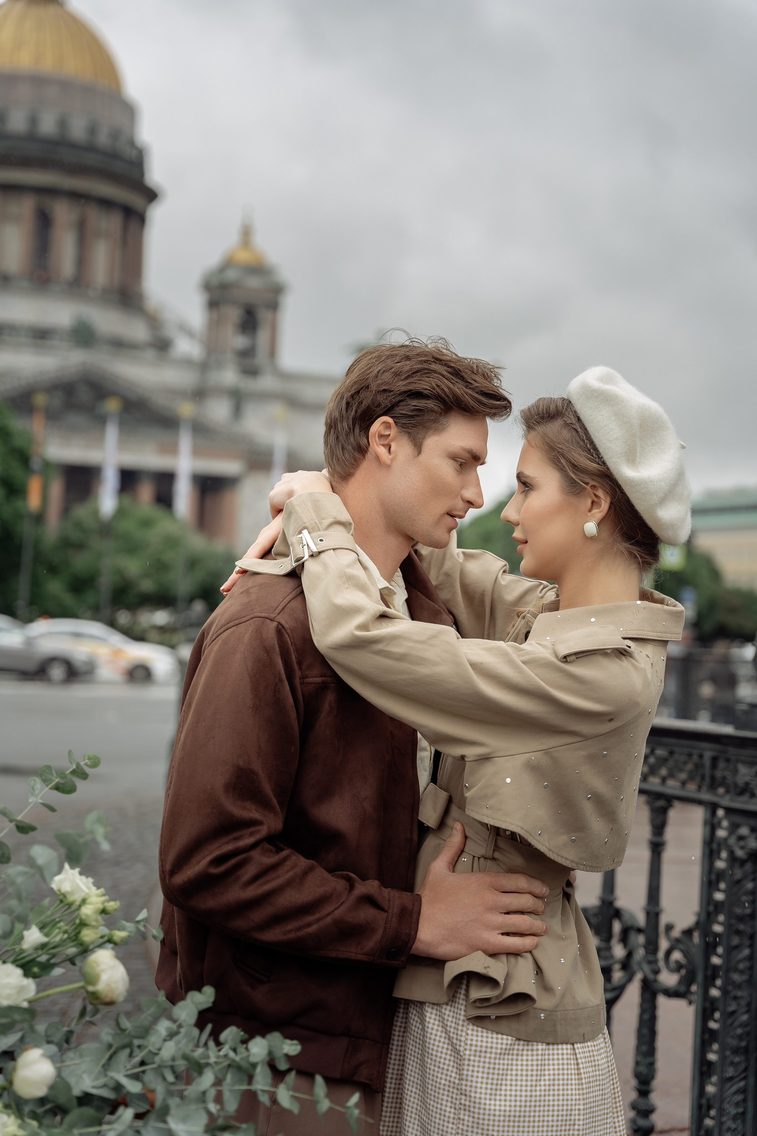 Двое под одним зонтом