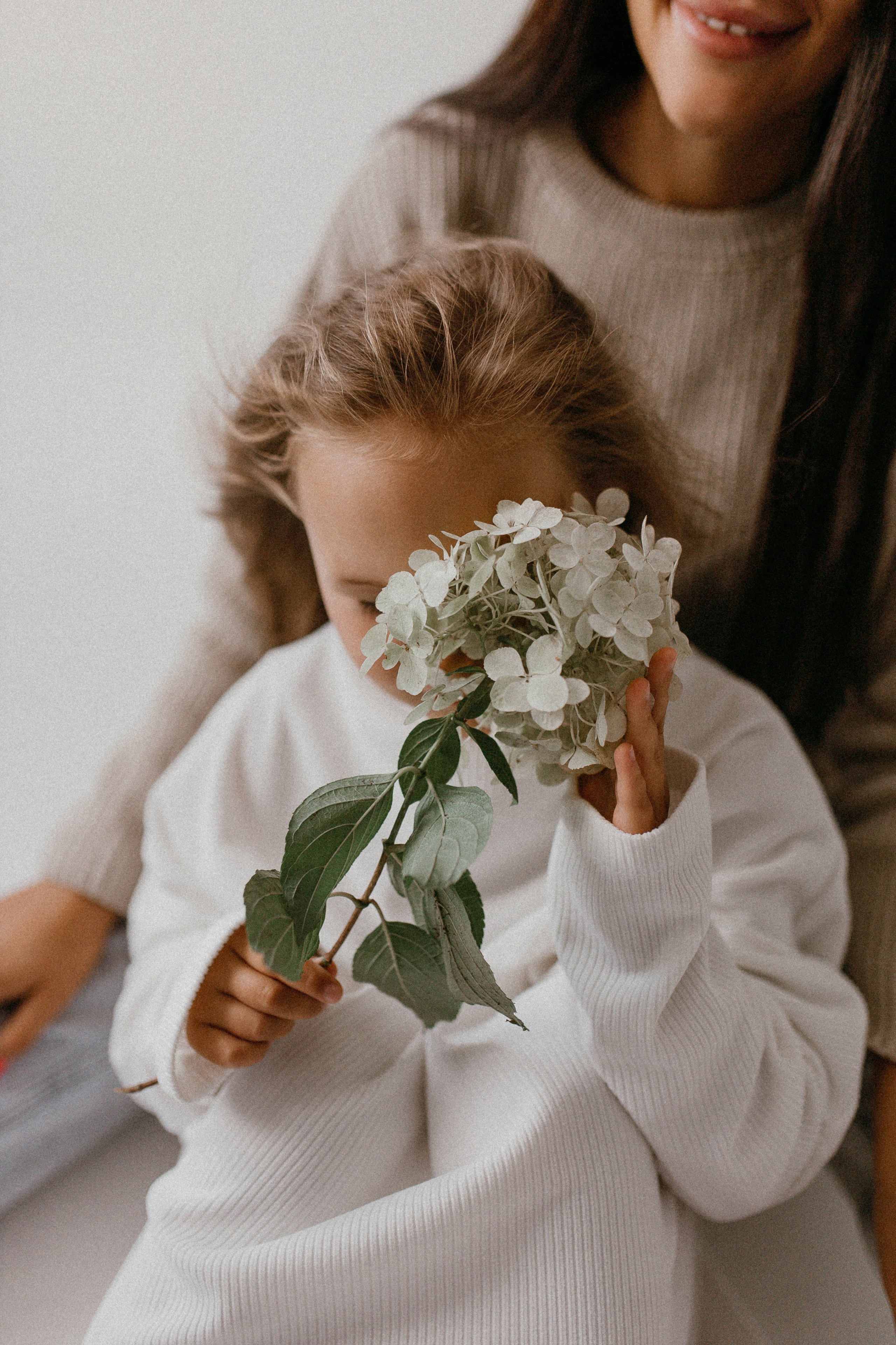 Есения и мама. Семейный фотограф Губкин/Старый Оскол