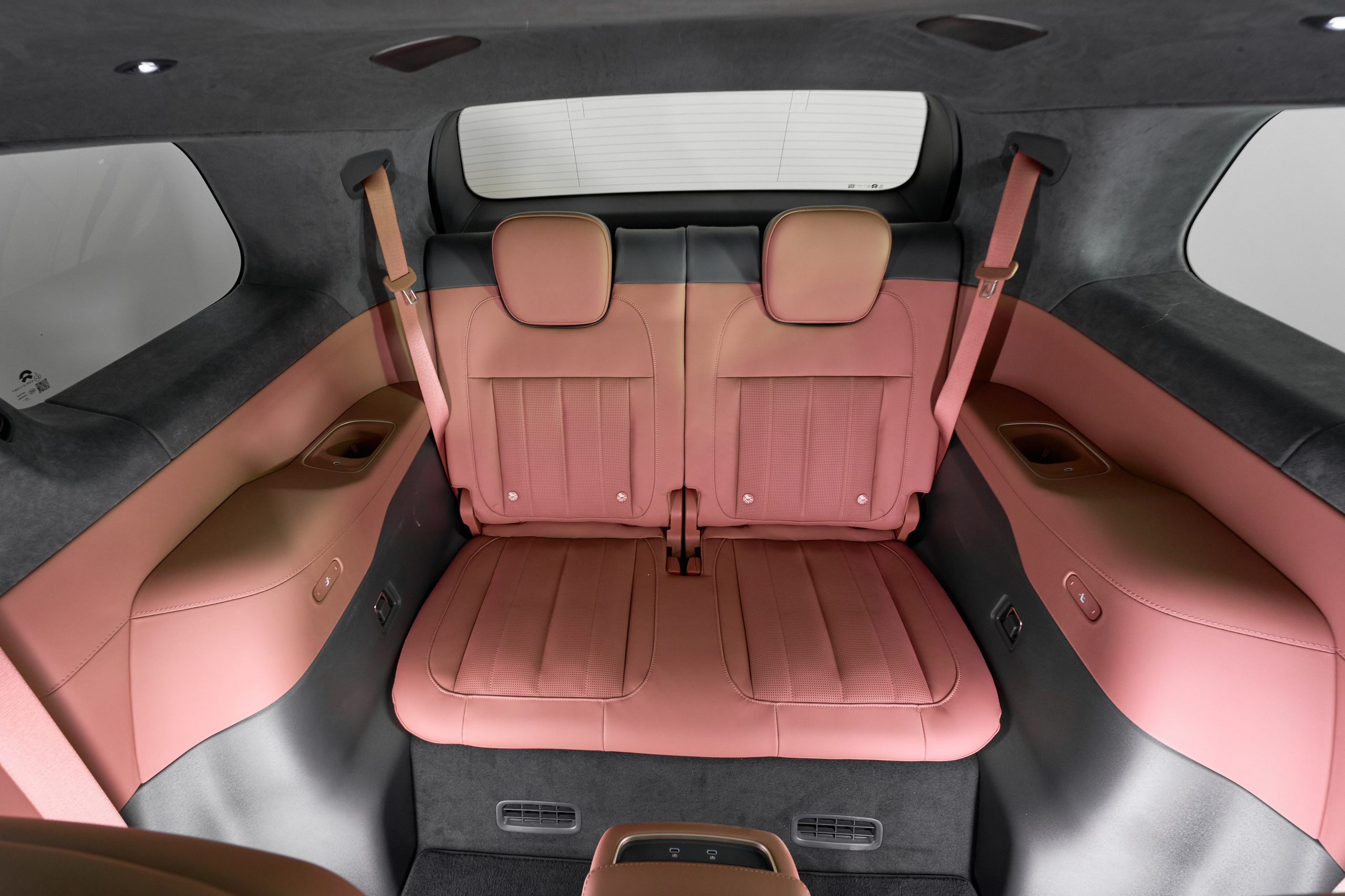 NIO ES8. Фотограф Николай Прокофьев модельные тесты в Москве