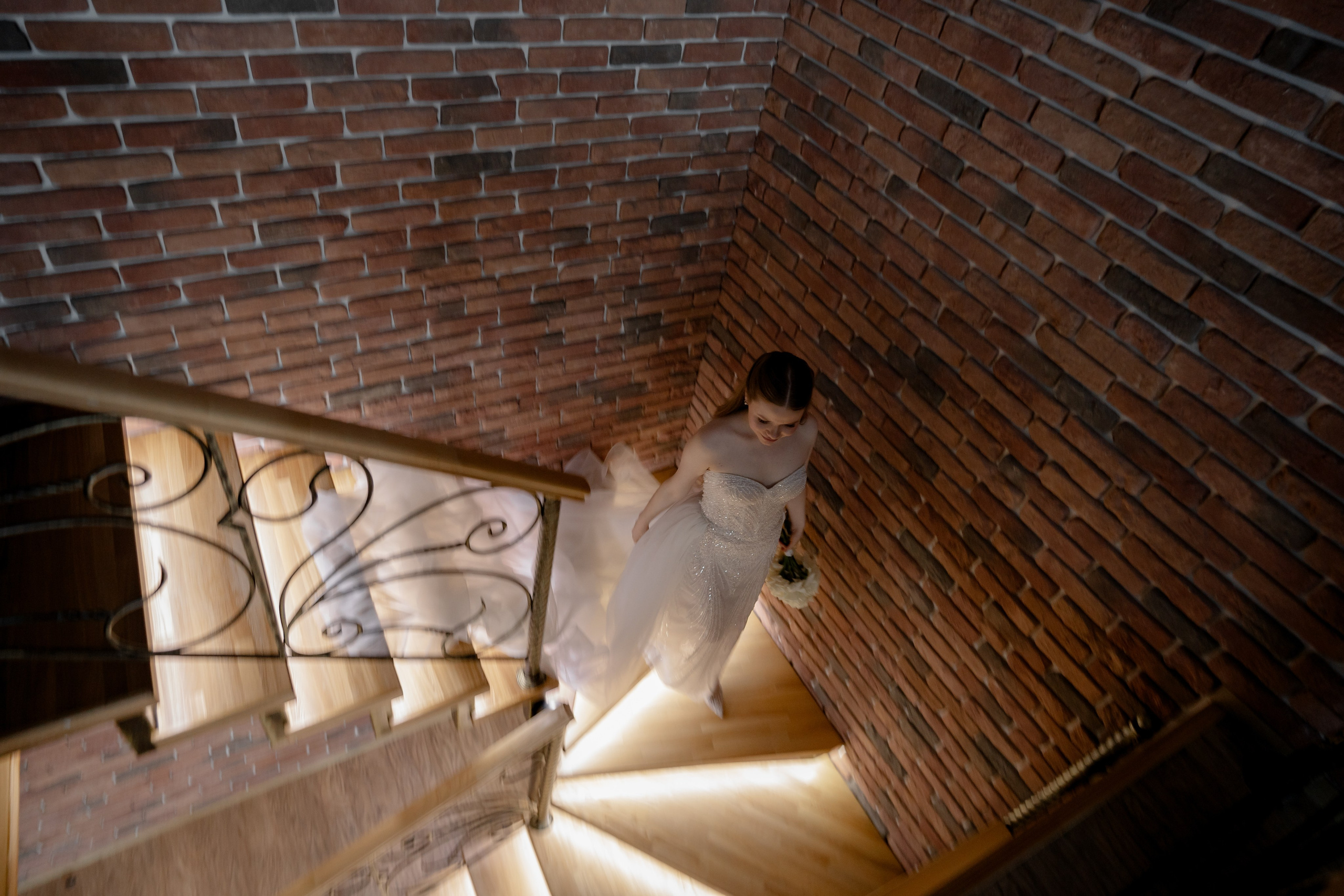 СВАДЕБНАЯ СЬЕМКА СБОРОВ В ОТЕЛЕ И ВЫЕЗД НА ЦЕРЕМОНИЮ (СНЯТО В СИБИРЕ В НИЖНЕВАРТОВСКЕ)М. Профессиональный фотограф, Санкт-Петербург — Виктория Богомолова