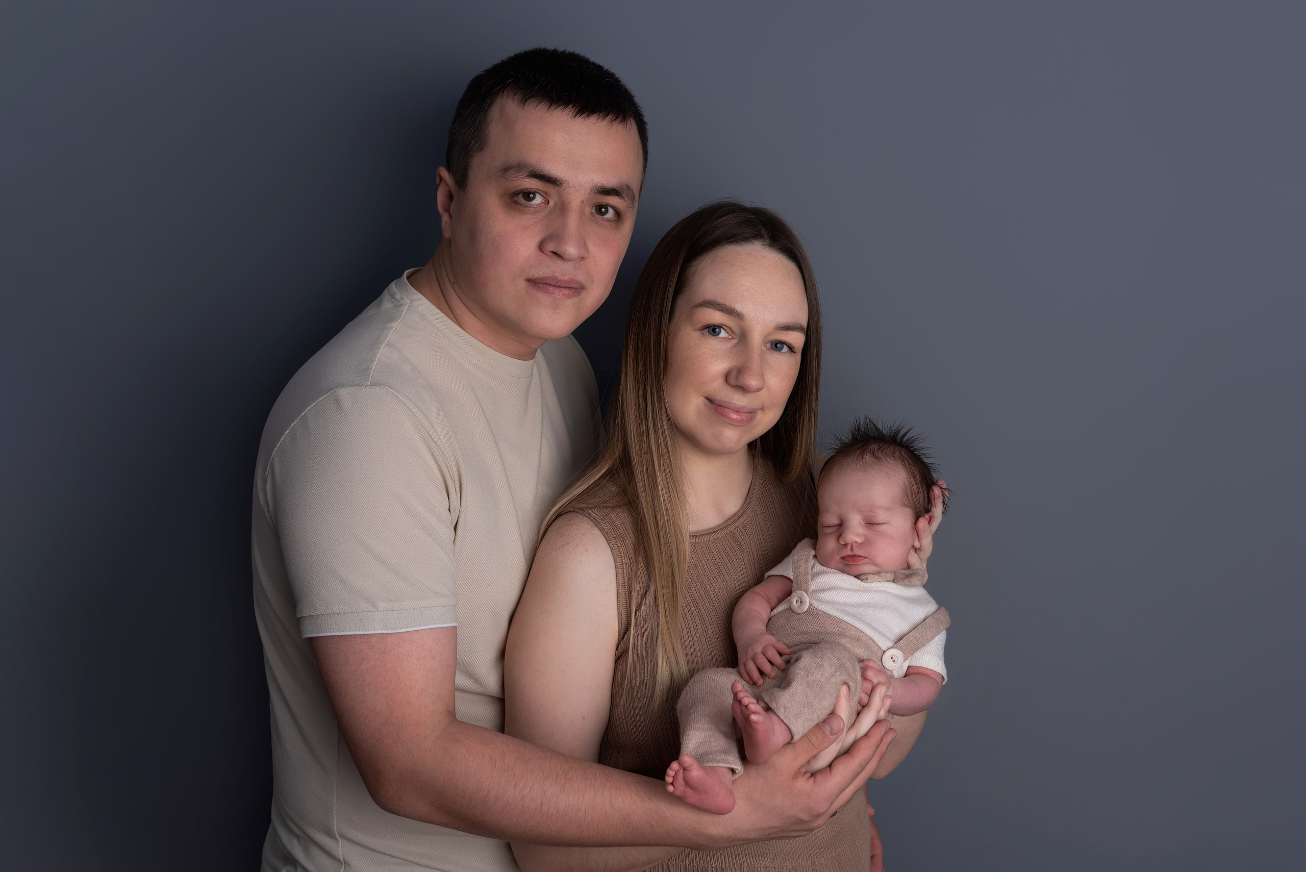 Кадры с родителями и старшими детьми. Фотограф новорожденных в Екатеринбурге Анастасия Карманова