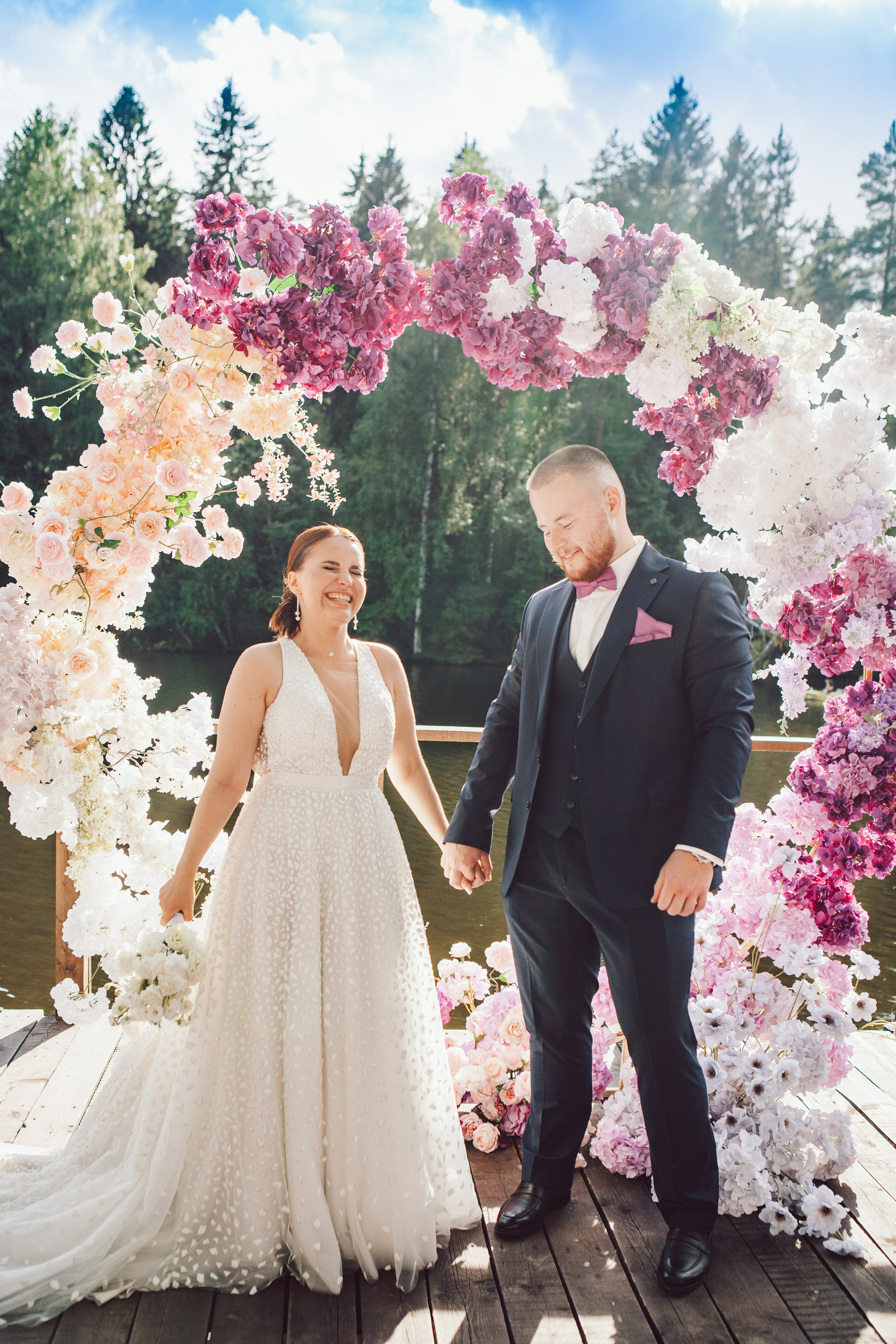 Свадебная фотосессия в отеле hartwell hotel и на патриарших прудах. Фотограф Ольга Ефремова