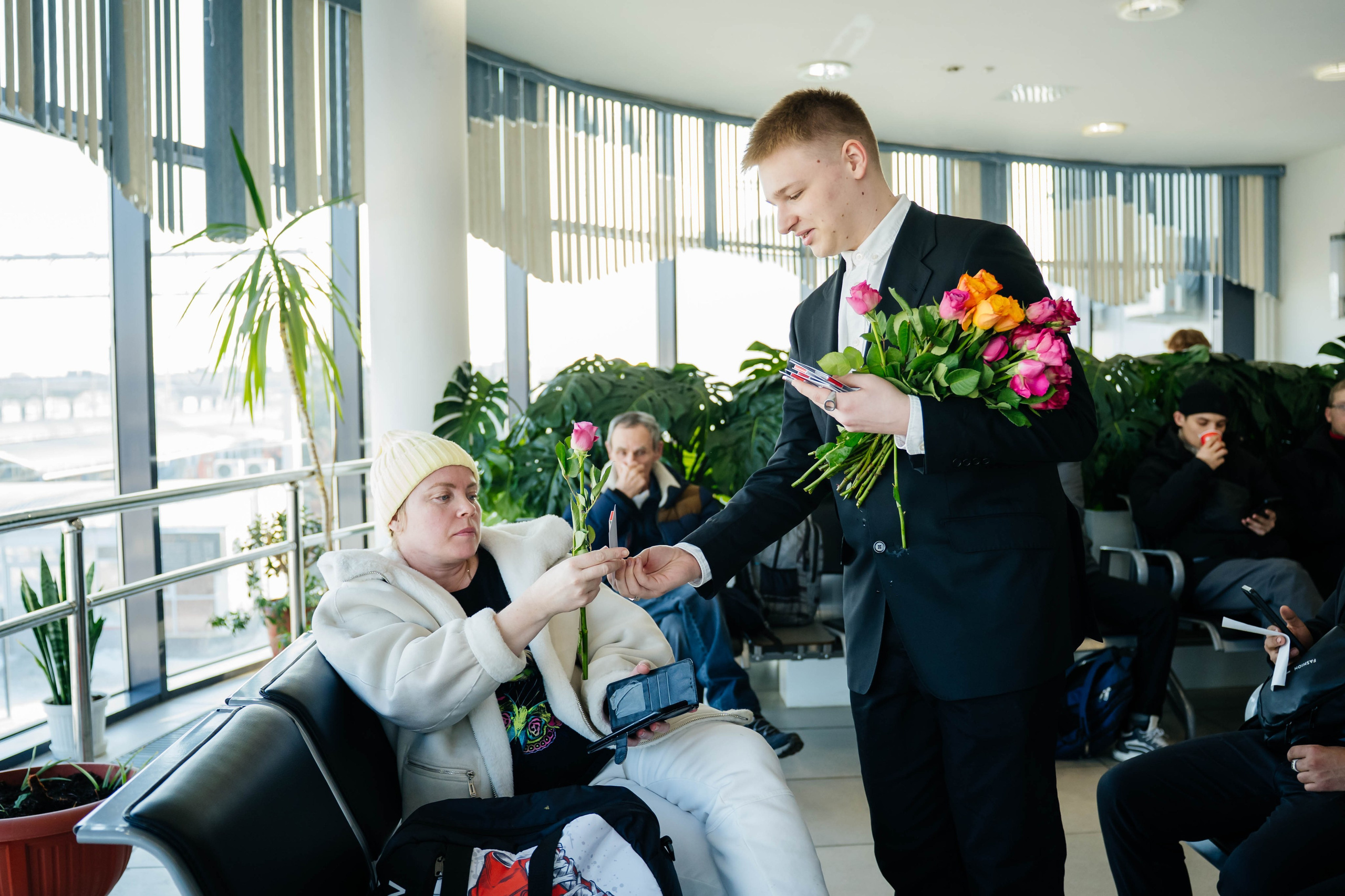 8 марта с РЖД. Видеограф и Фотограф в Челябинске Ксения и Владимир Рюмины