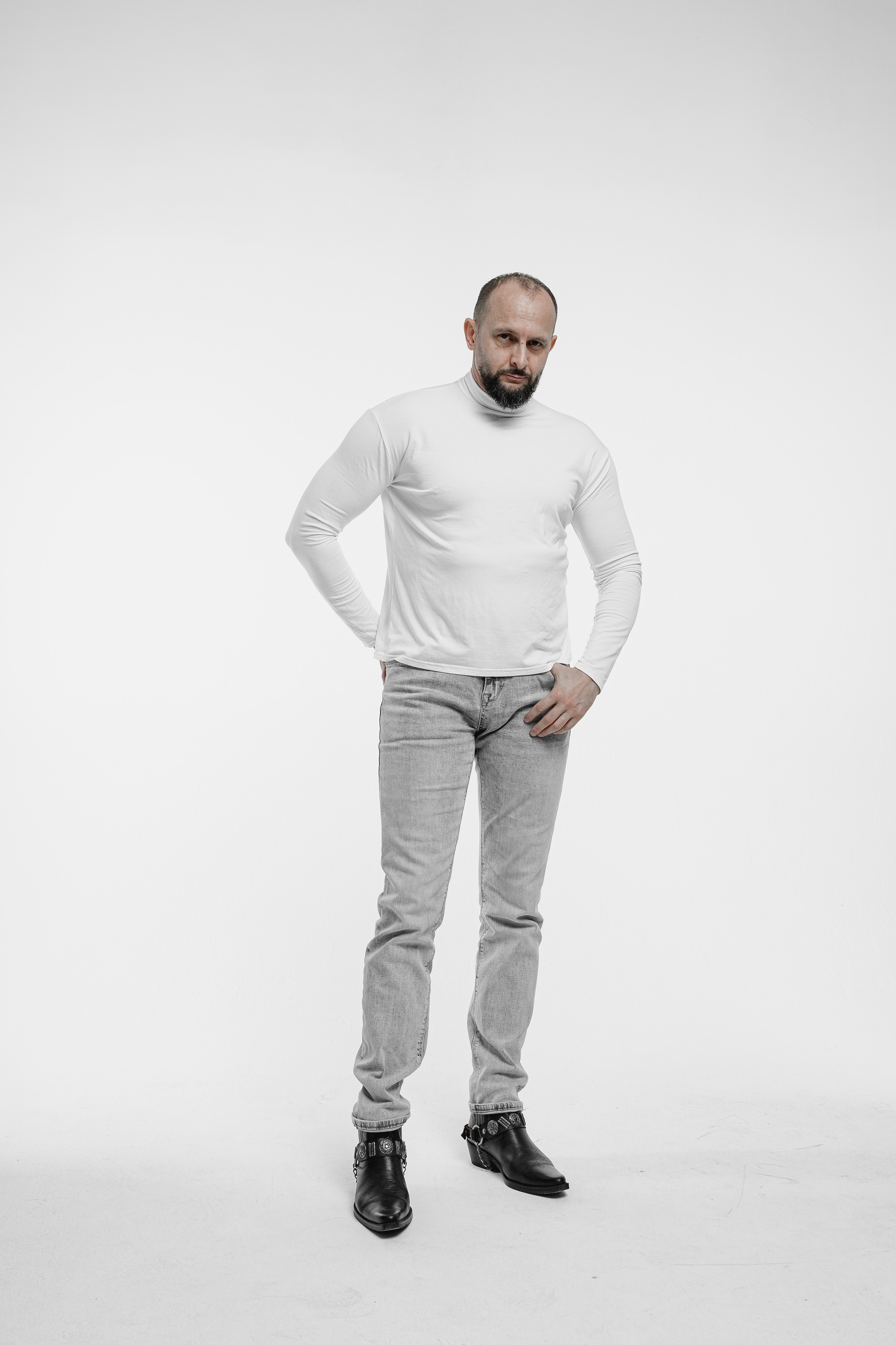 Актерское портфолио. Ангелина Богданова, междисциплинарная художница