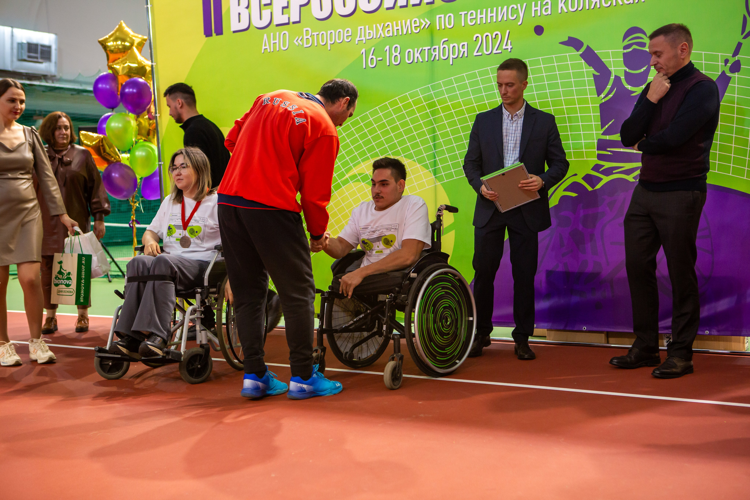 Турнир по теннису на колясках. Репортажный, семейный, свадебный, портретный фотограф