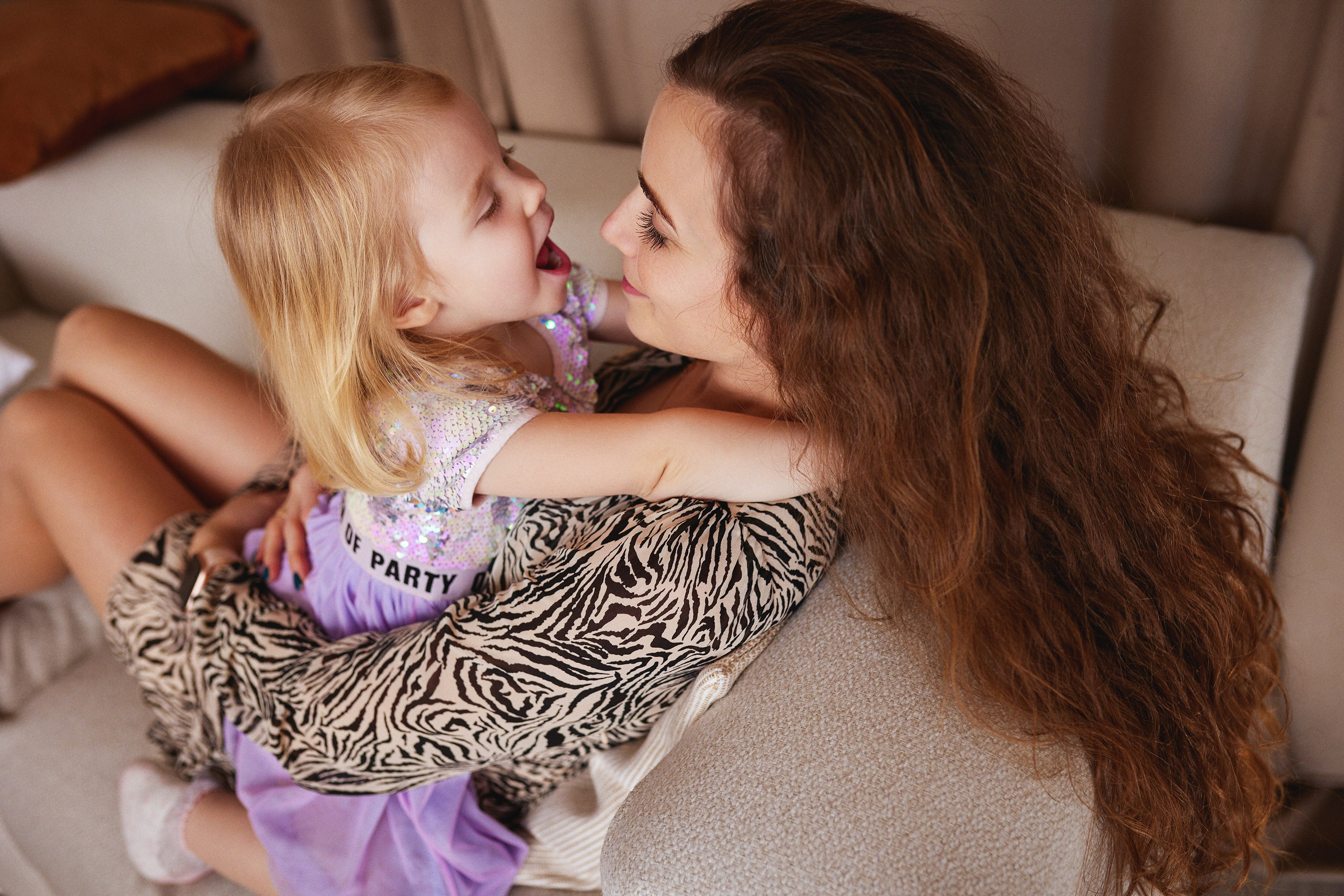 Семейная фотосессия в фотостудии Молоко