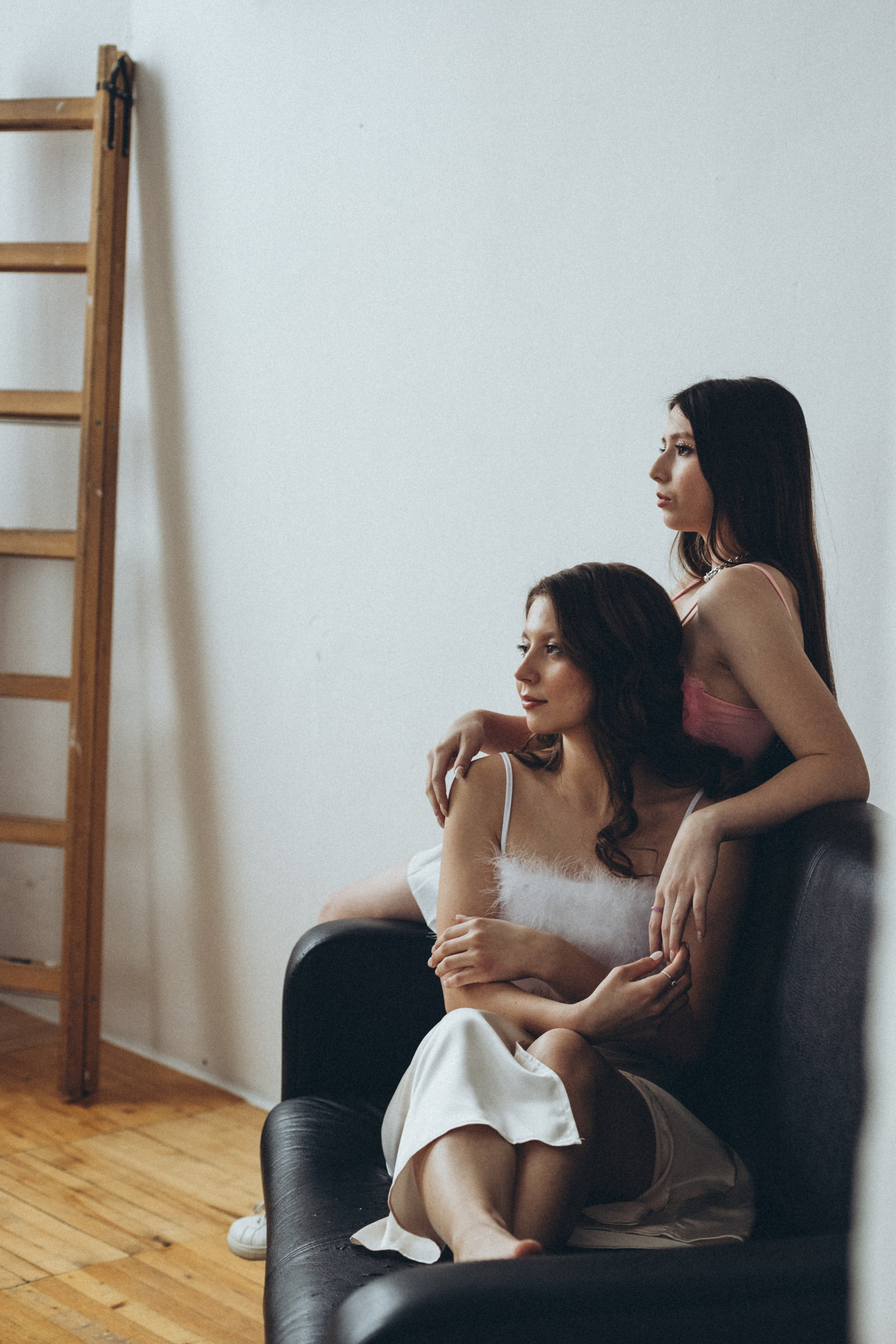 Две сестры. Семейный фотограф новорожденных УФА Гульнара Зиновьева