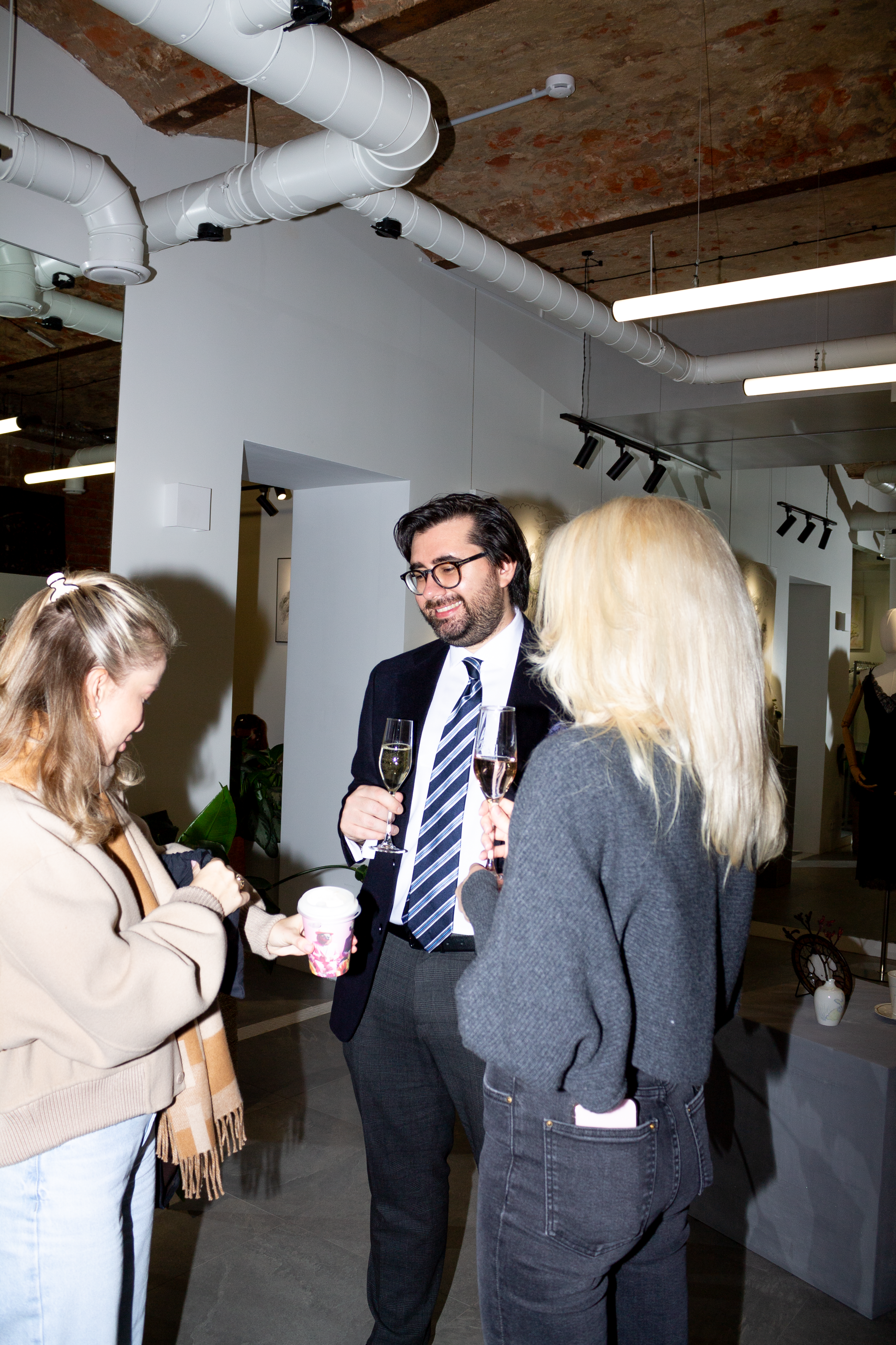 Вернисаж Таро Анонс & Make Me Happy. Крылов Кирилл Фотограф Москва