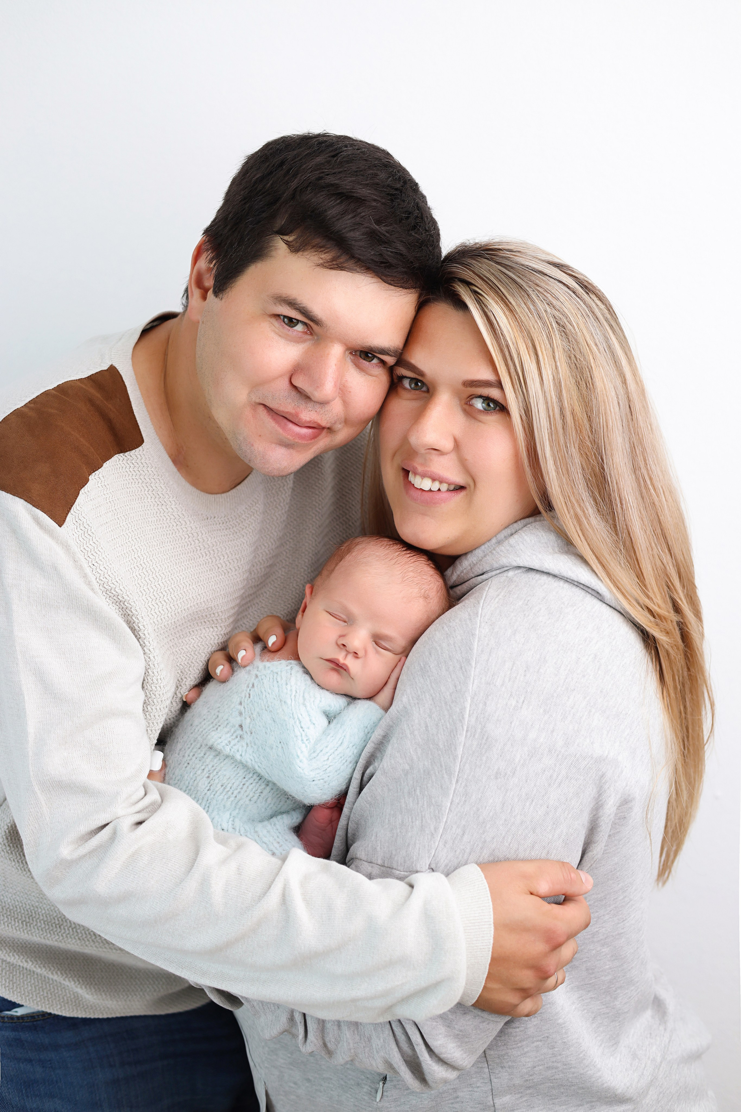 Ньюборн съемка Мирона. Фотограф новорожденных в Бутово. Фотограф новорожденных Москва. Ньюборн фотограф Москва