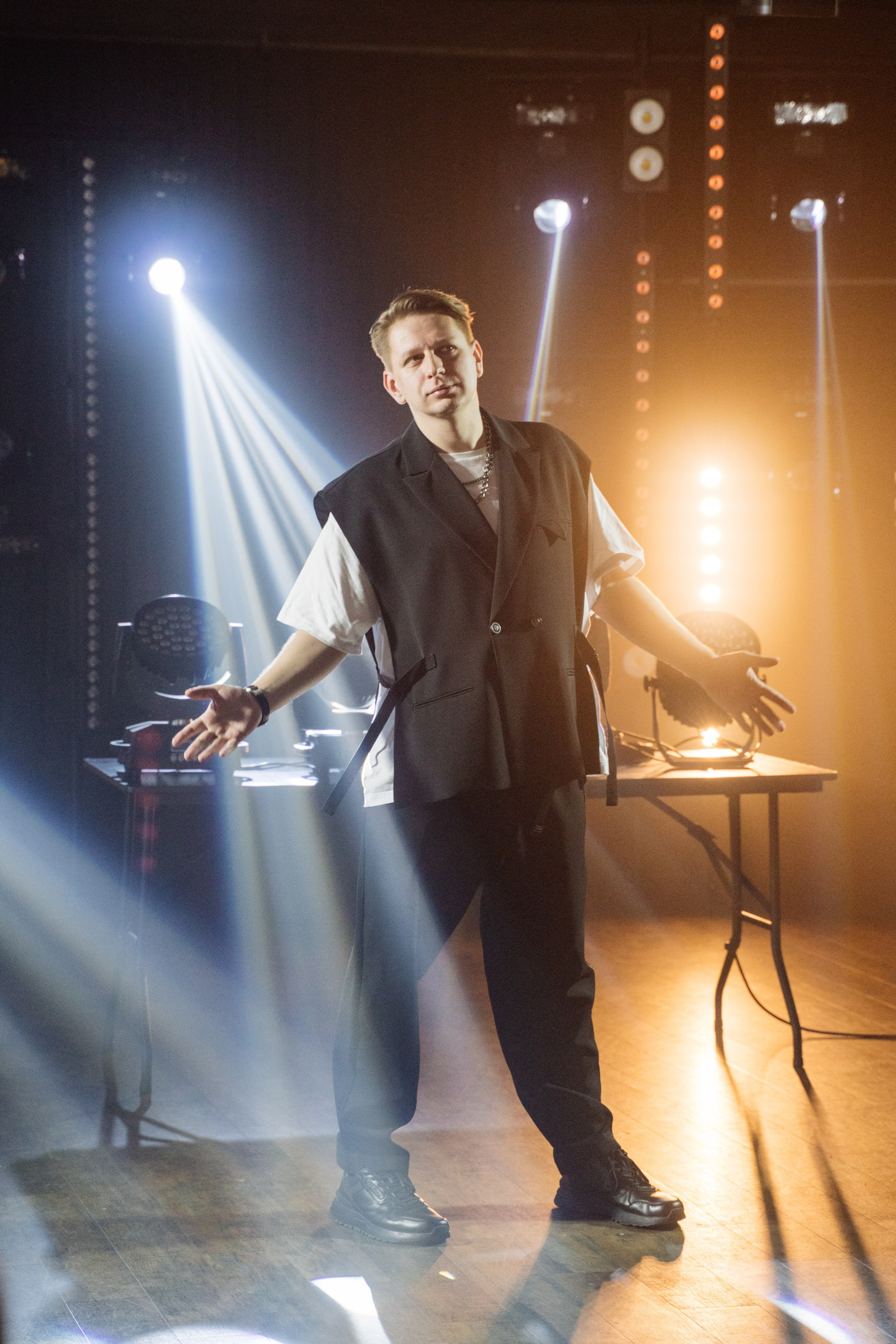 Репортажные съемки. Дипломированный фотограф в Новосибирске. Фотографирую свадьбы, репортажи, индивидуальные фотосессии, lovestory(семейные)