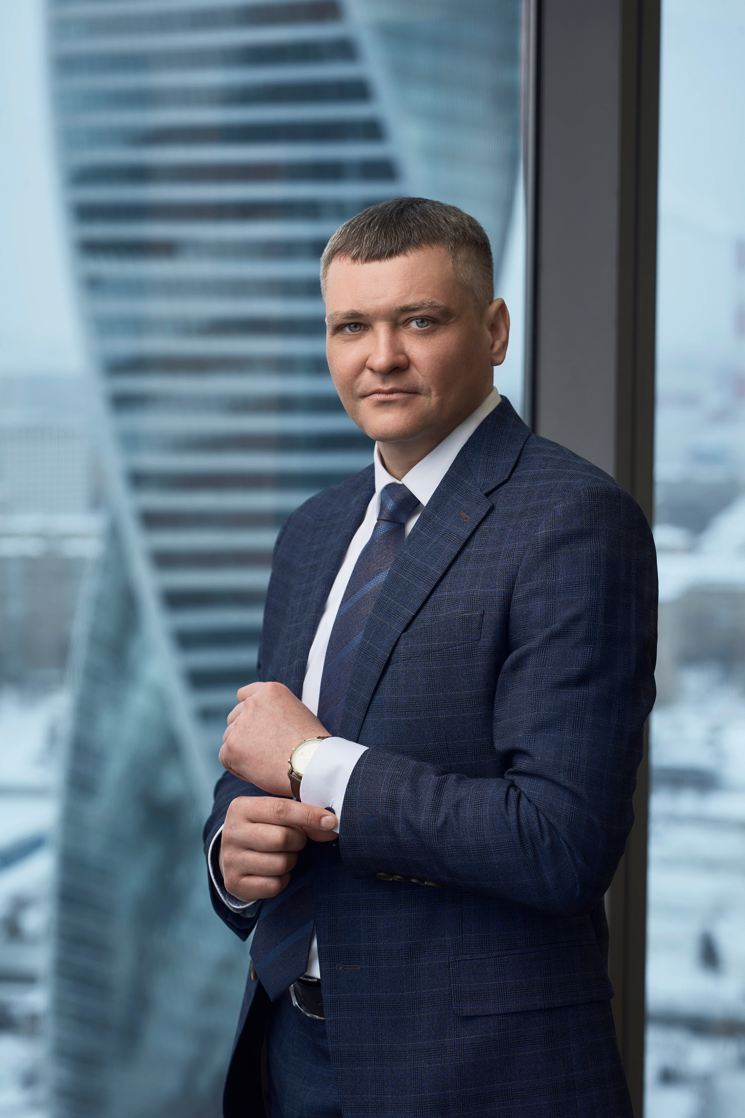 Деловой портрет. Профессиональный фотограф в Москве — Руслан Альтимиров