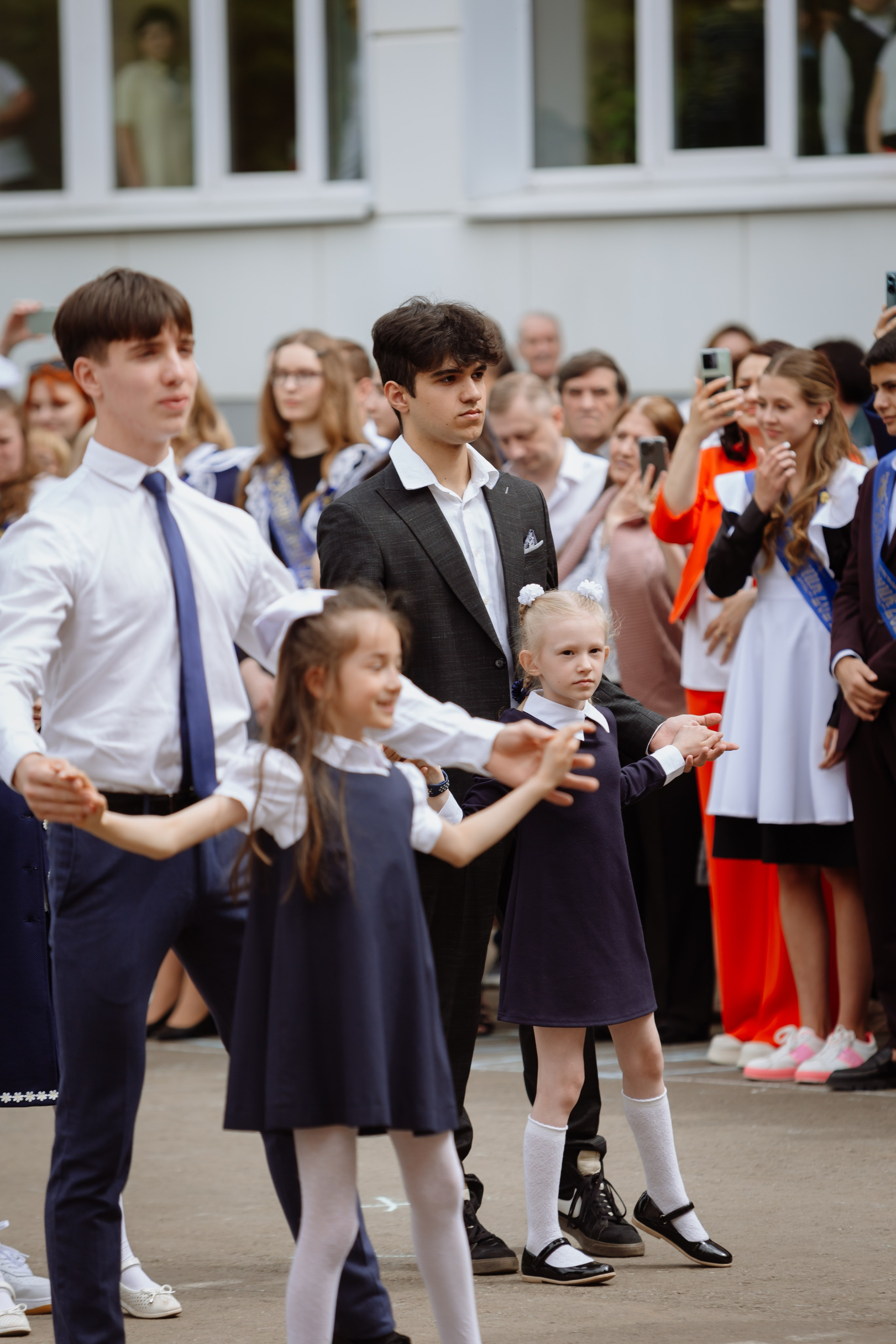 Последний звонок 2024 (3 часа фотосъемки). Профессиональный фотограф Надежда Антонова
