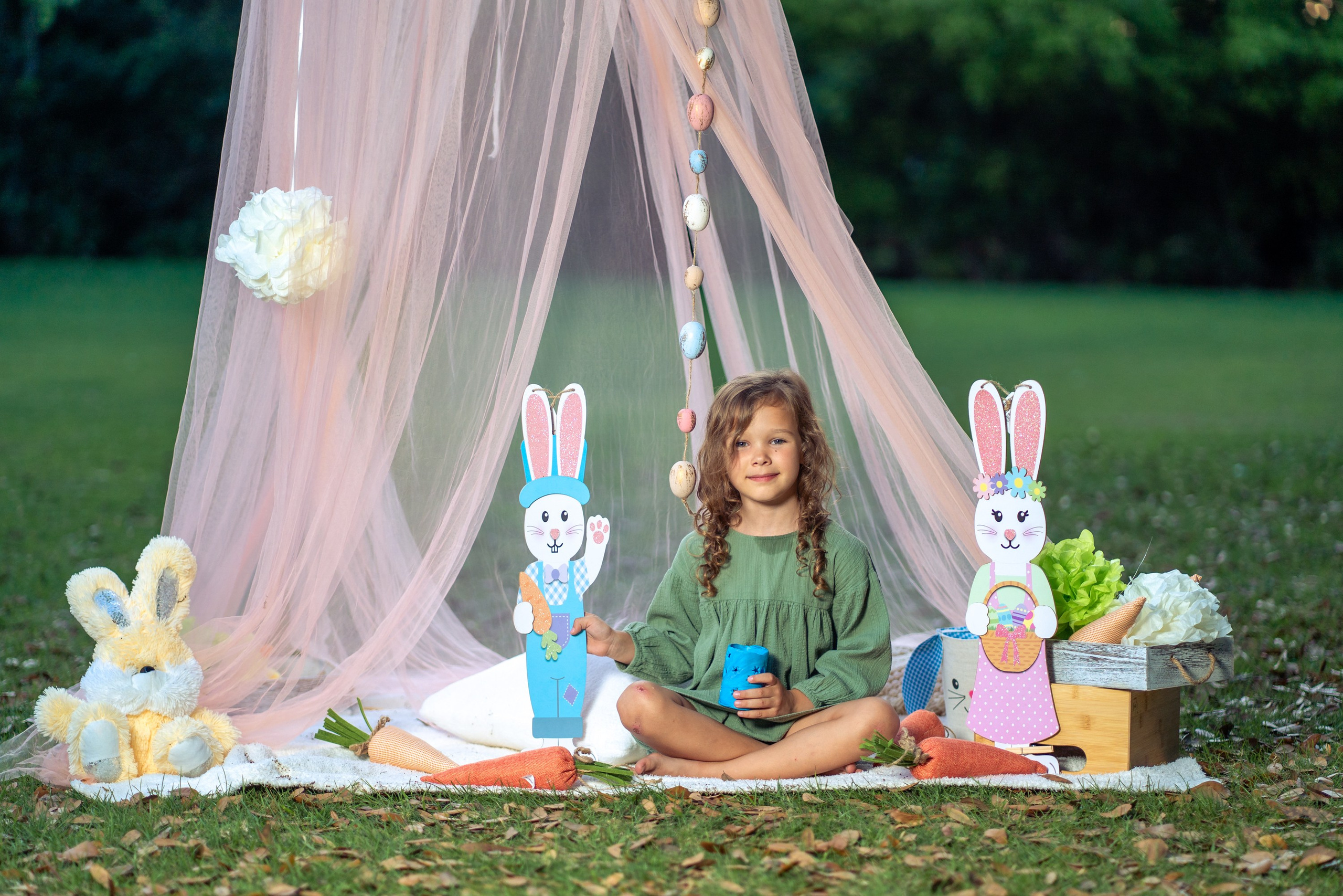 HAPPY EASTER. Family Photographer Ksenia Kos