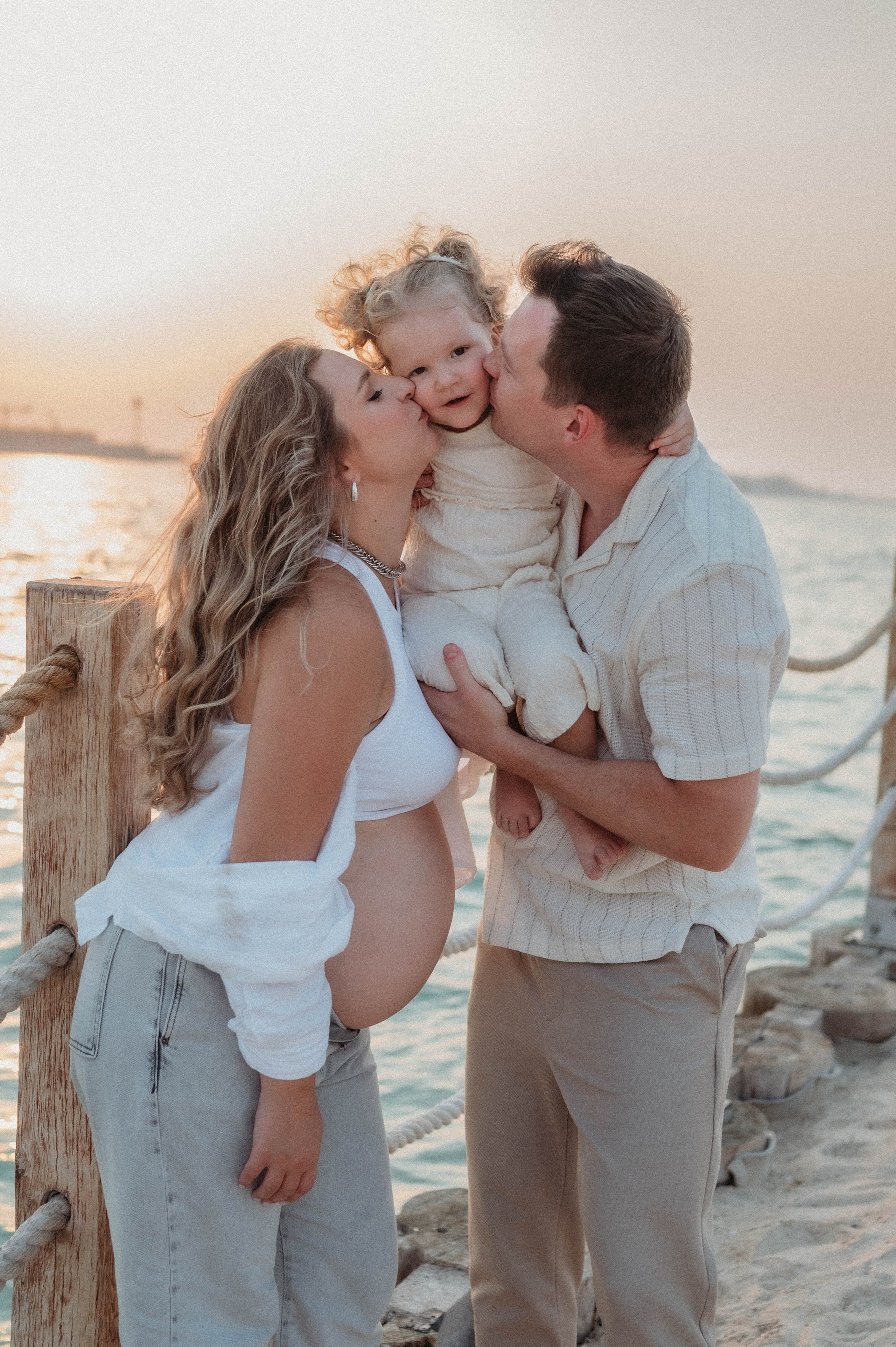 Алена, Ваня и Яночка на пляже. Семейный фотограф в Дубае и Москве Ольга Белотуркина