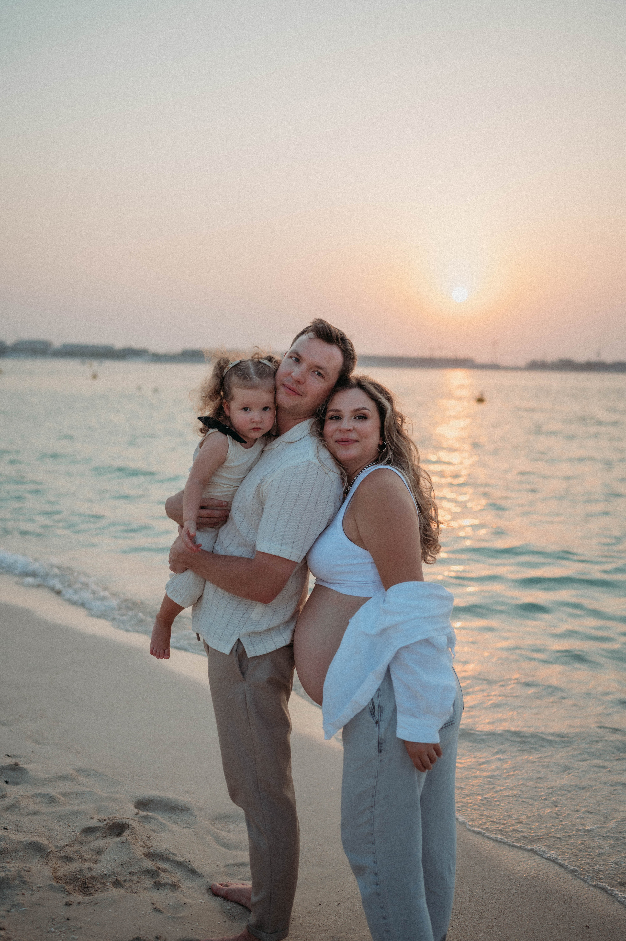 Алена, Ваня и Яночка на пляже. Семейный фотограф в Дубае и Москве Ольга Белотуркина