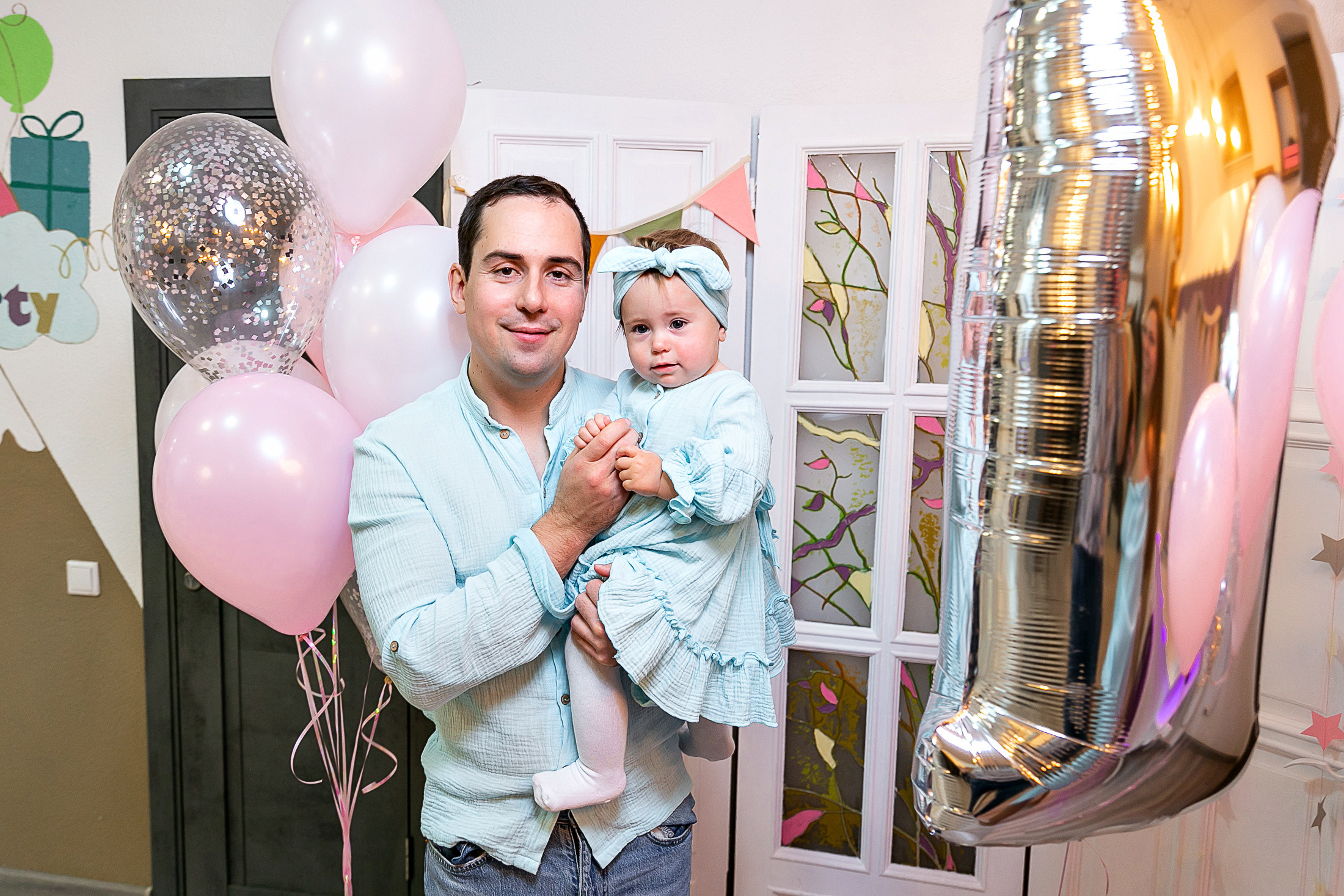 Ксении годик. Фотограф в Новосибирске Сергей Белов