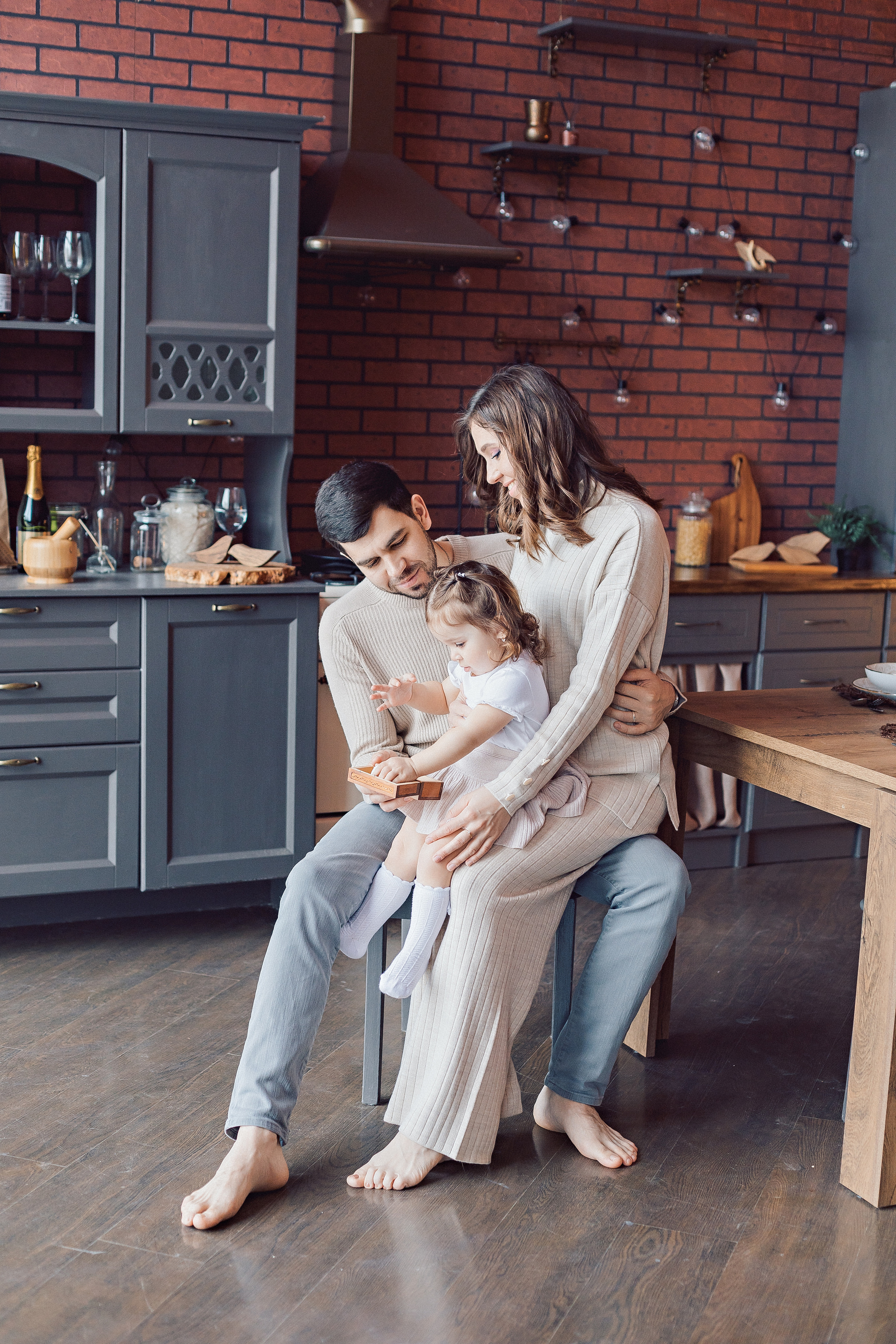 Дарья, Александр и София