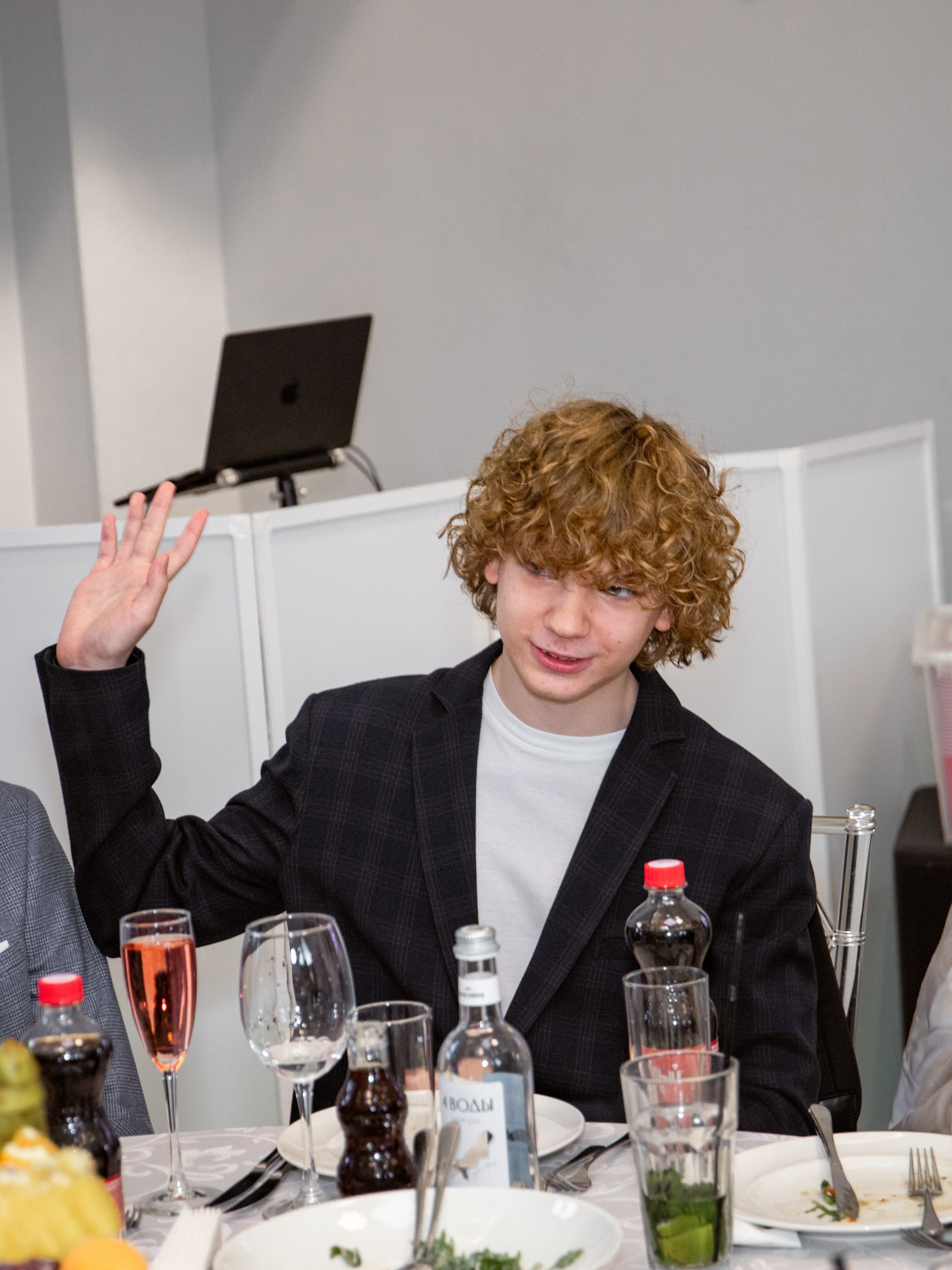 Выпускной 9 класс 2024. Свадебный и семейный фотограф в Москве Мила Широких