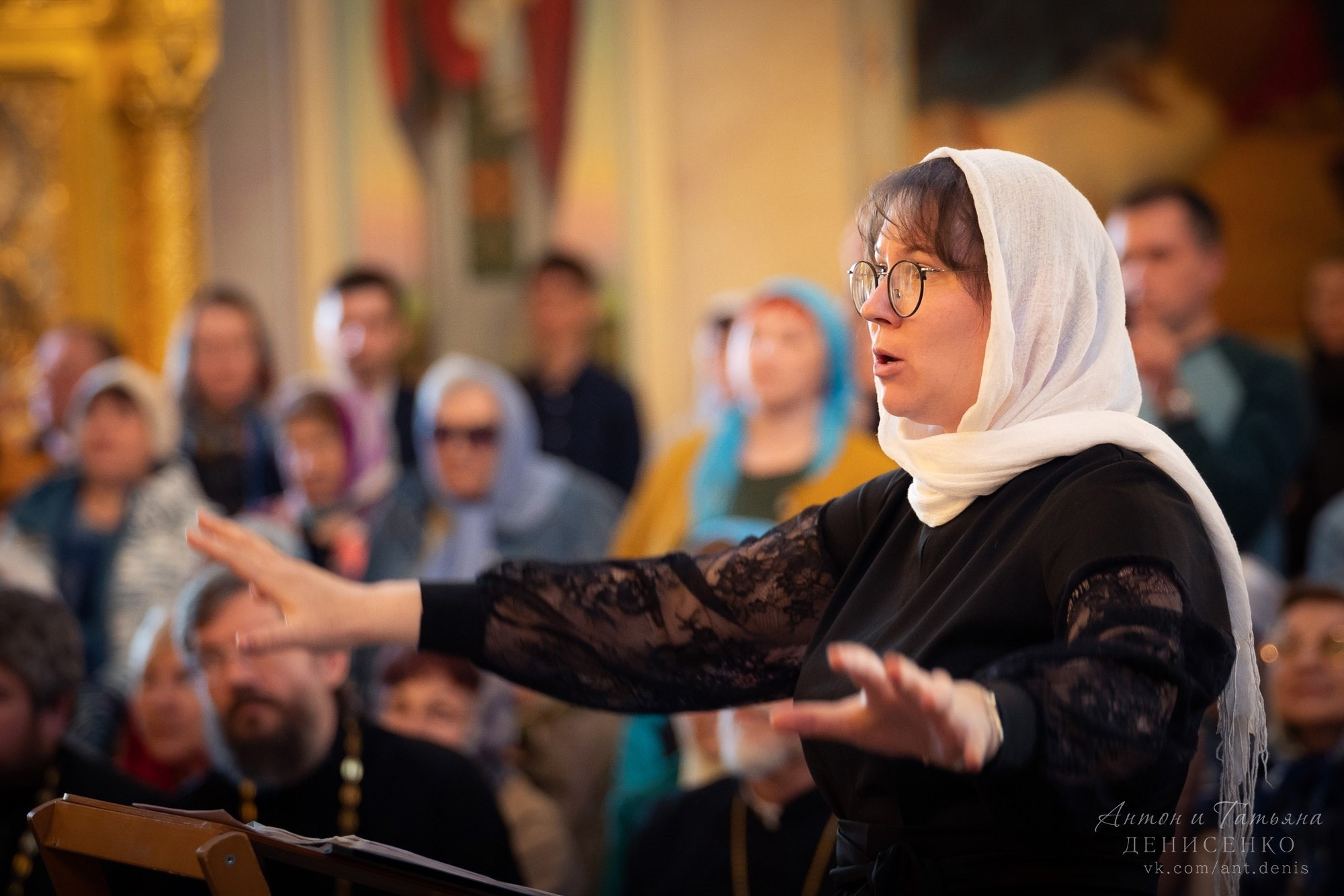 Антон и Татьяна Денисенко — В храме